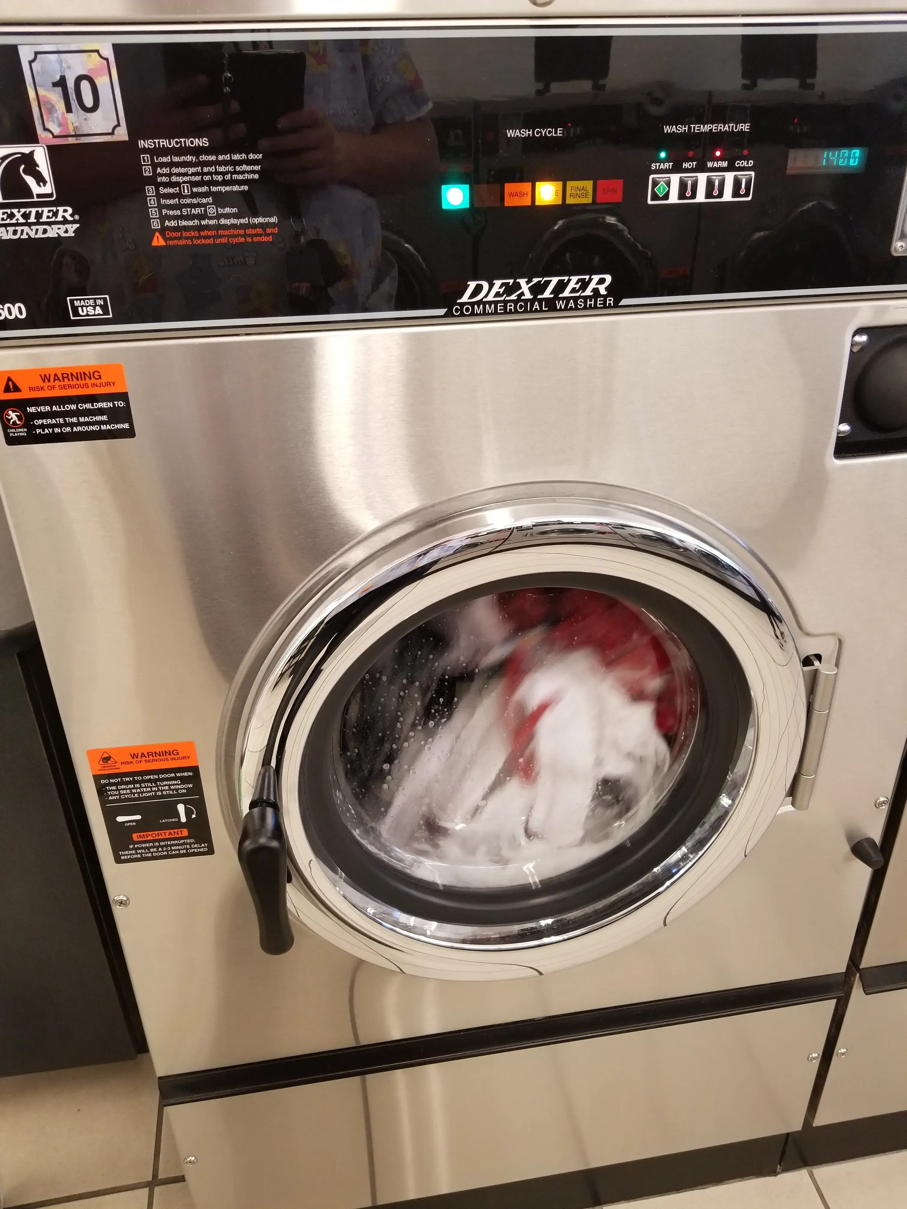 South Valley Washateria - Image 19