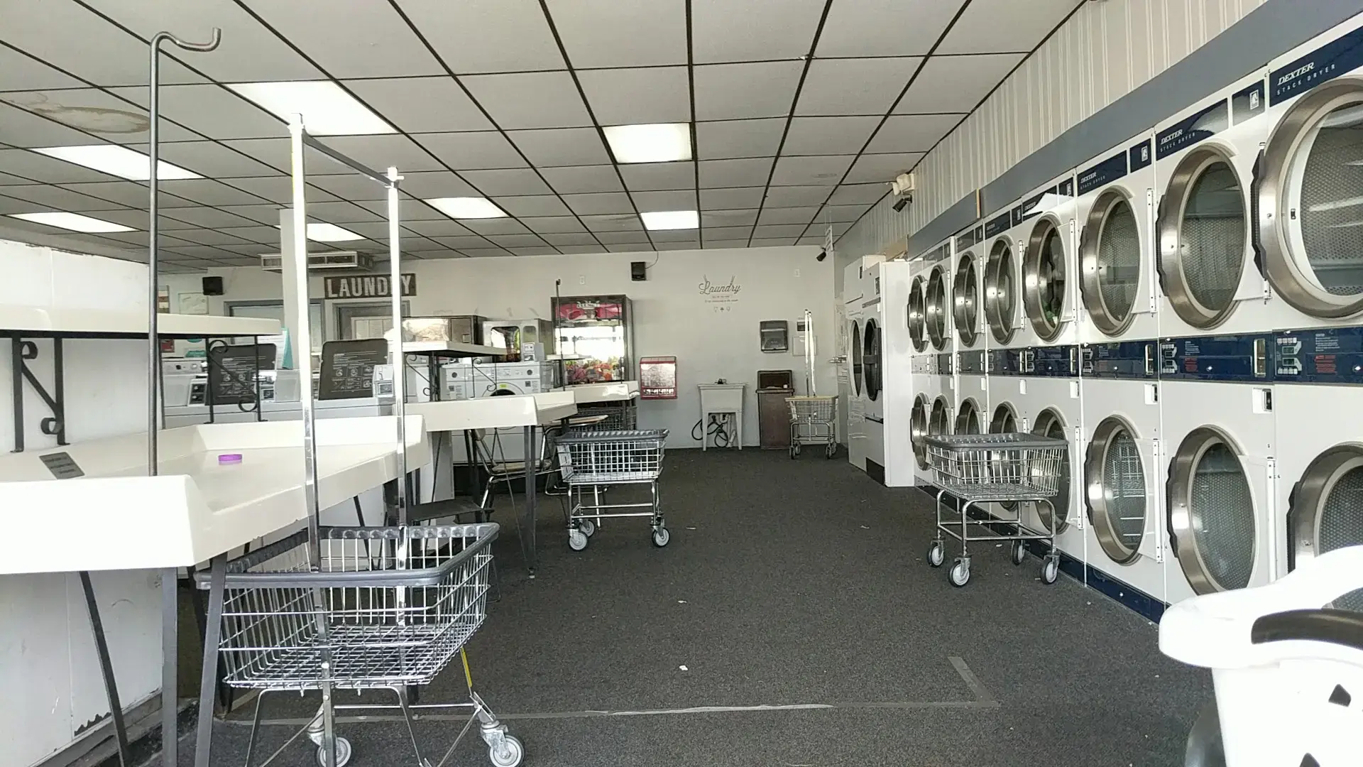 Southshore Laundry thumbnail 18
