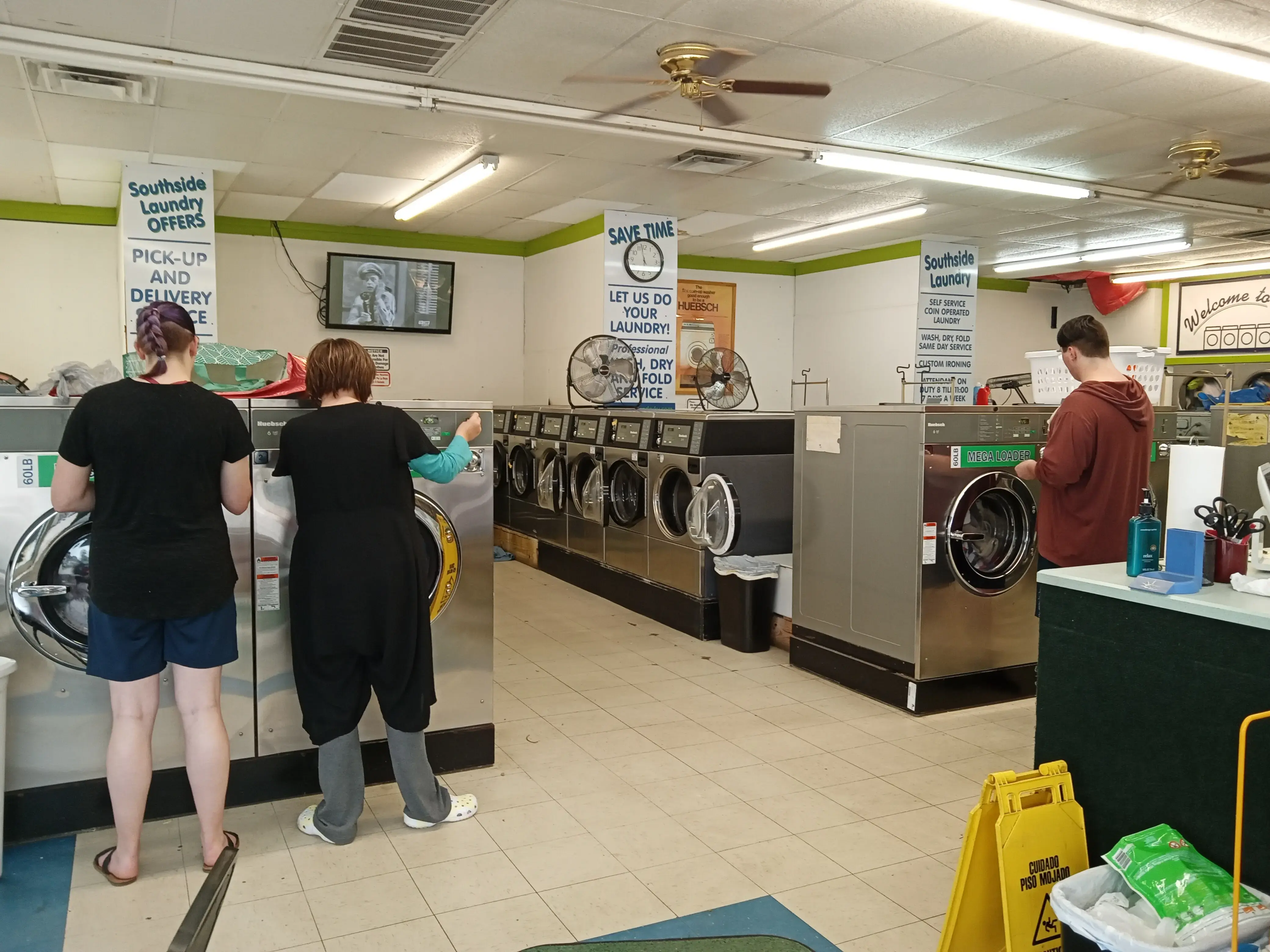 Southside Laundry - Image 8