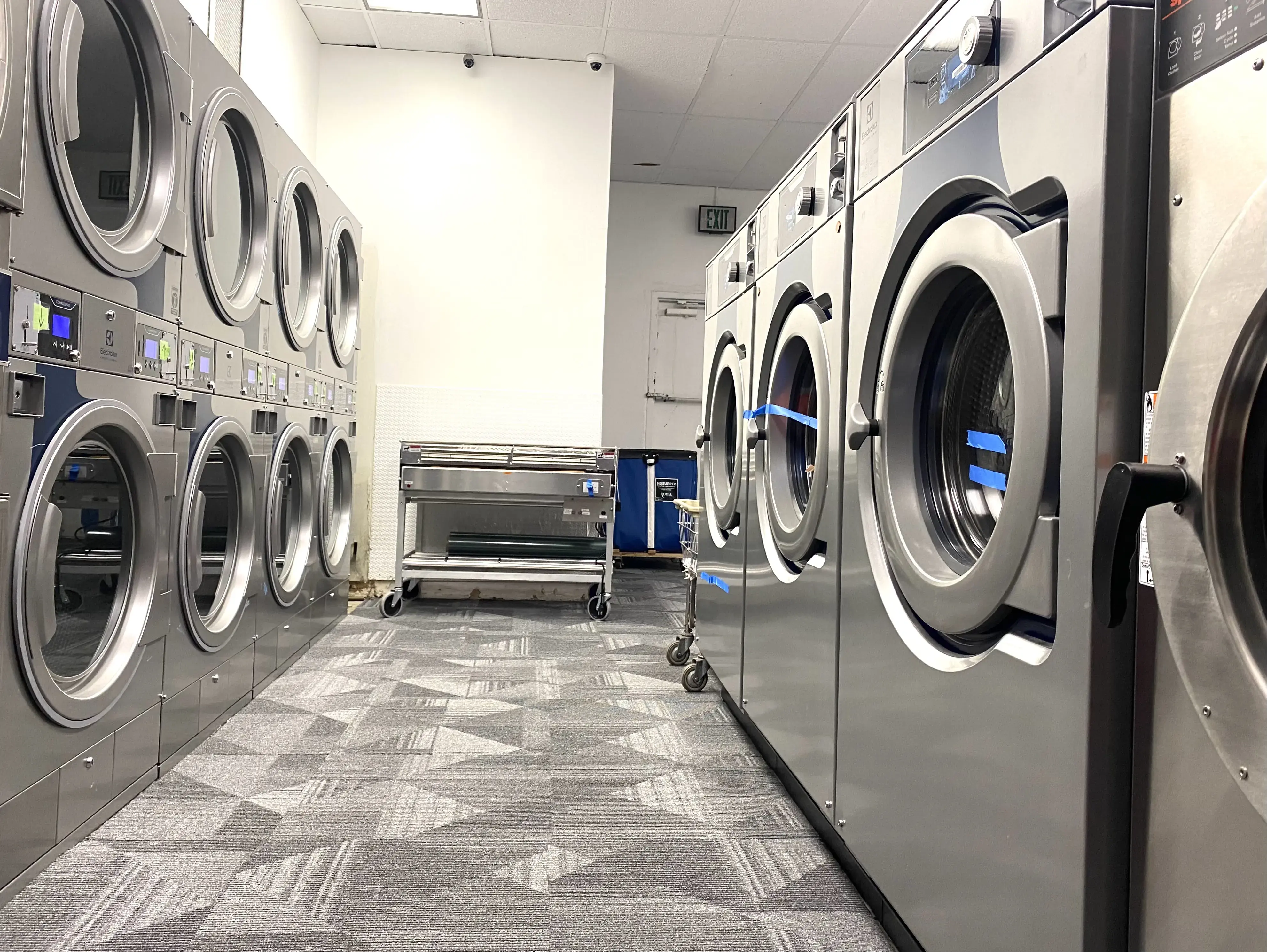 Southwest laundry - Image 1