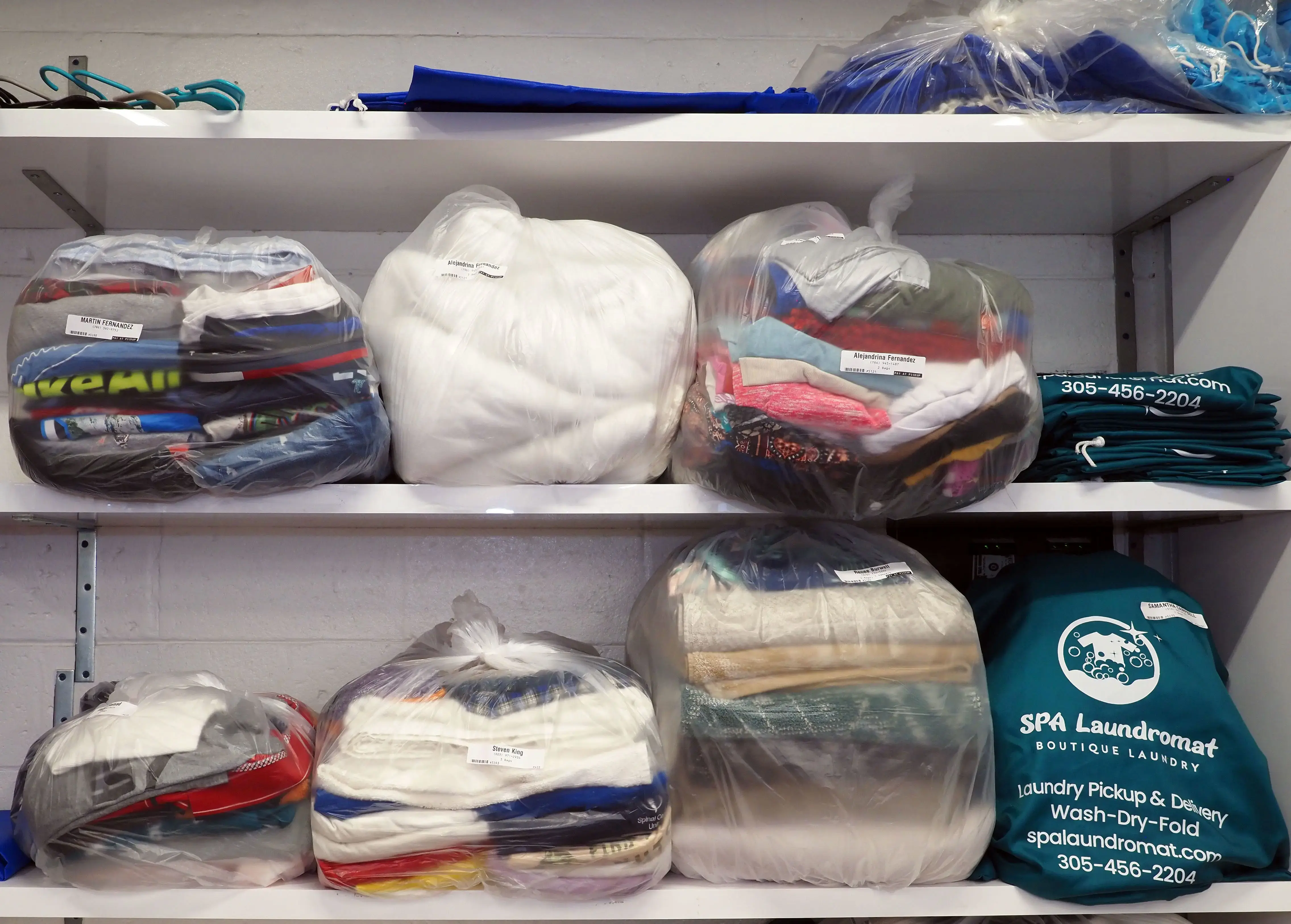 SPA Laundromat thumbnail 3