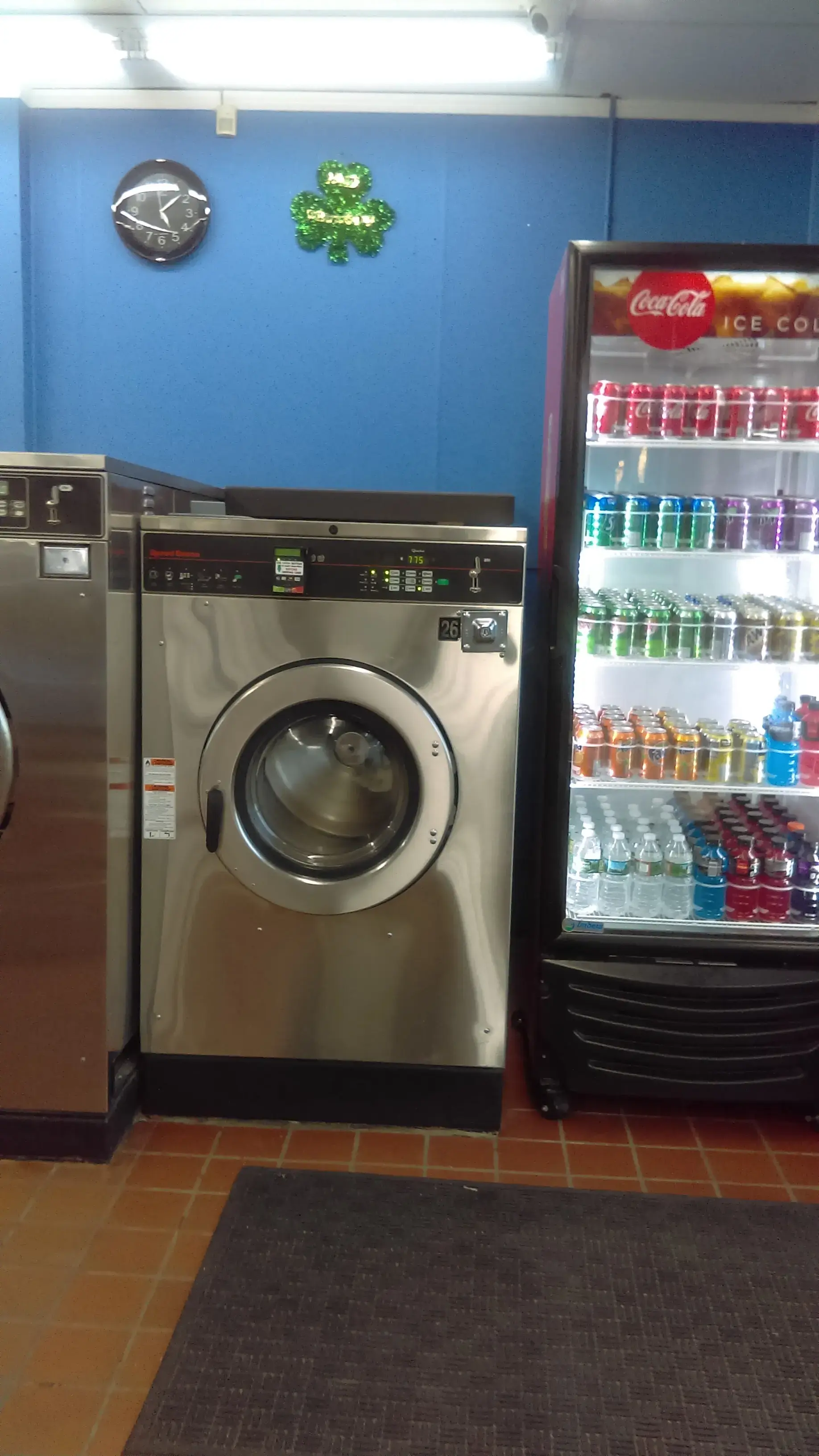 Sparkle City Laundromat - Image 14