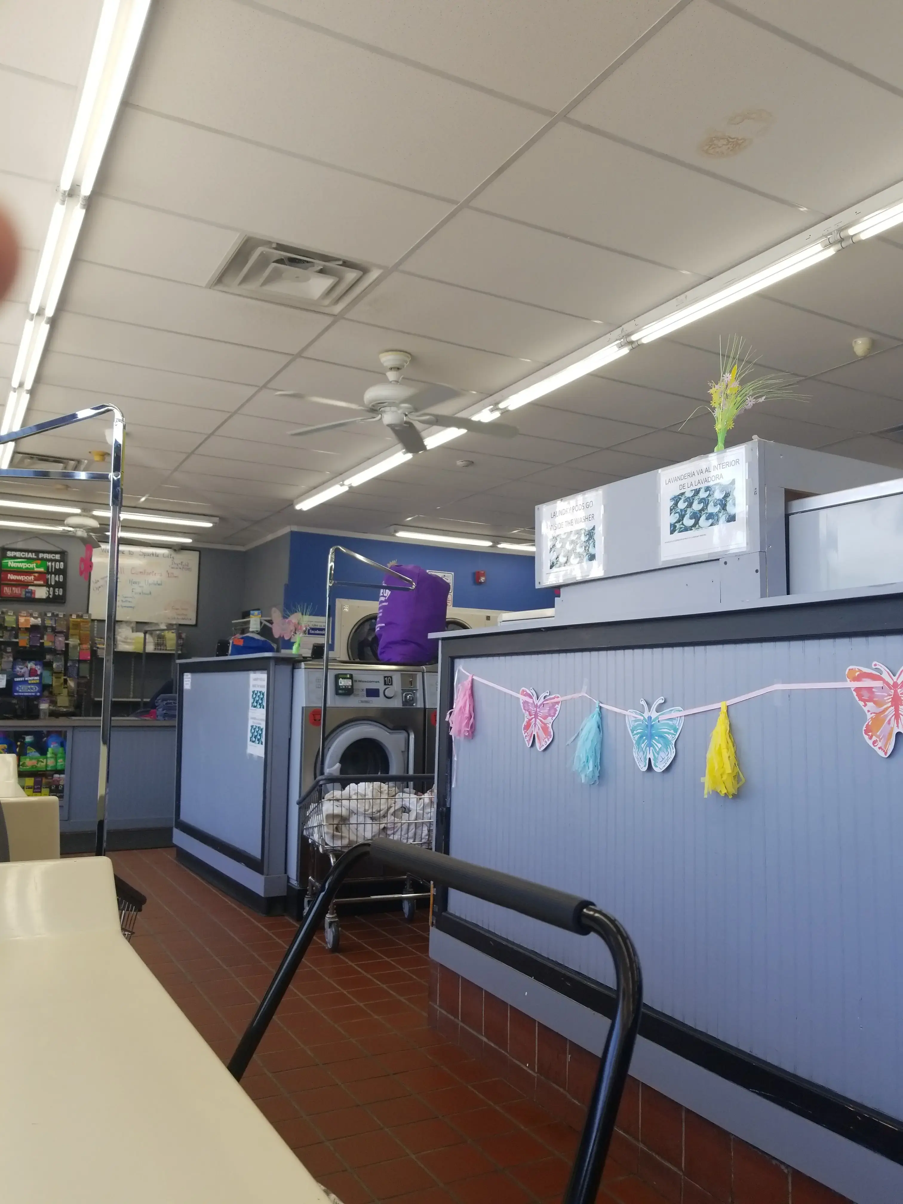 Sparkle City Laundromat - Image 8