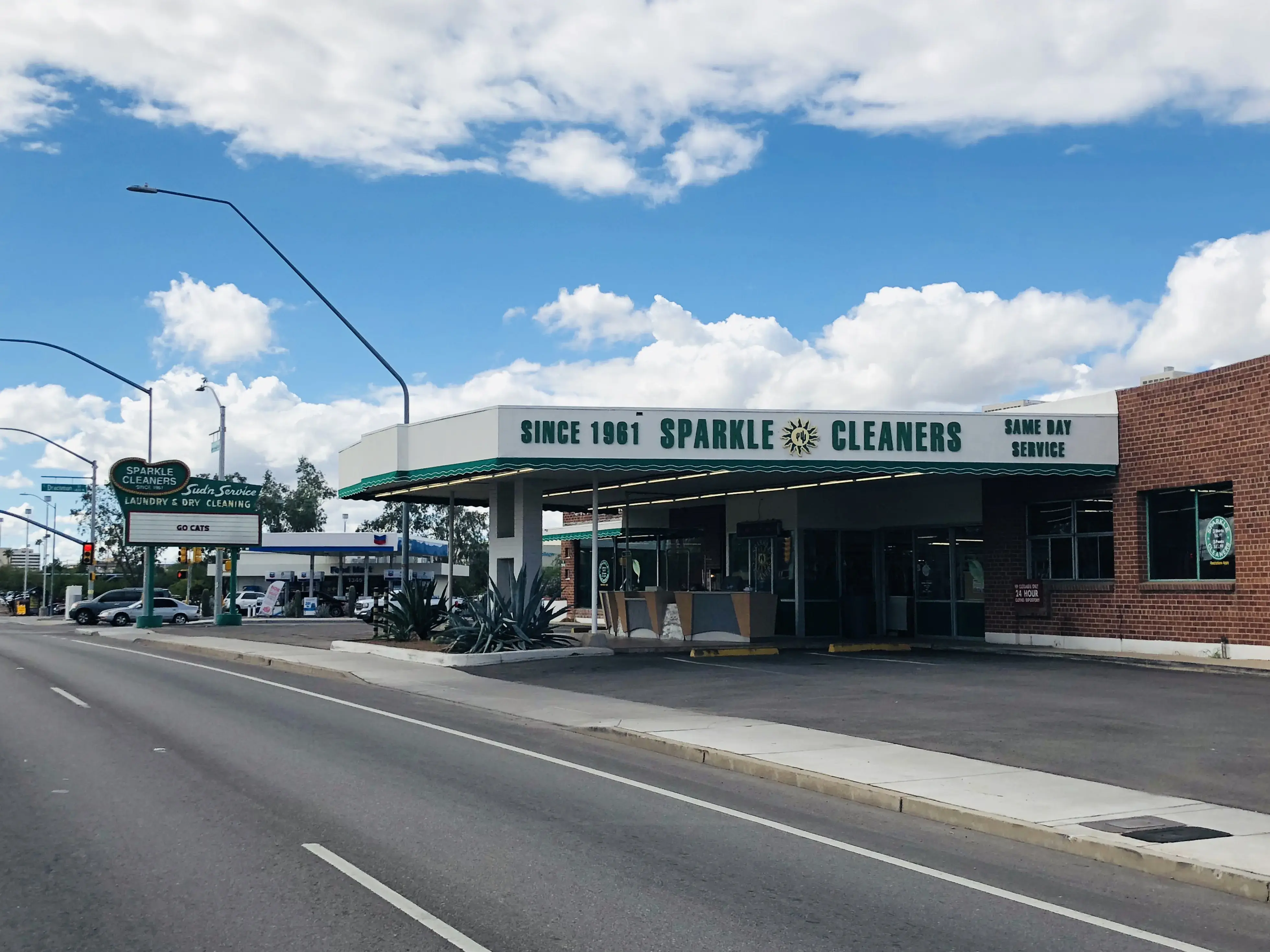 Sparkle Cleaners - Drachman - Image 20