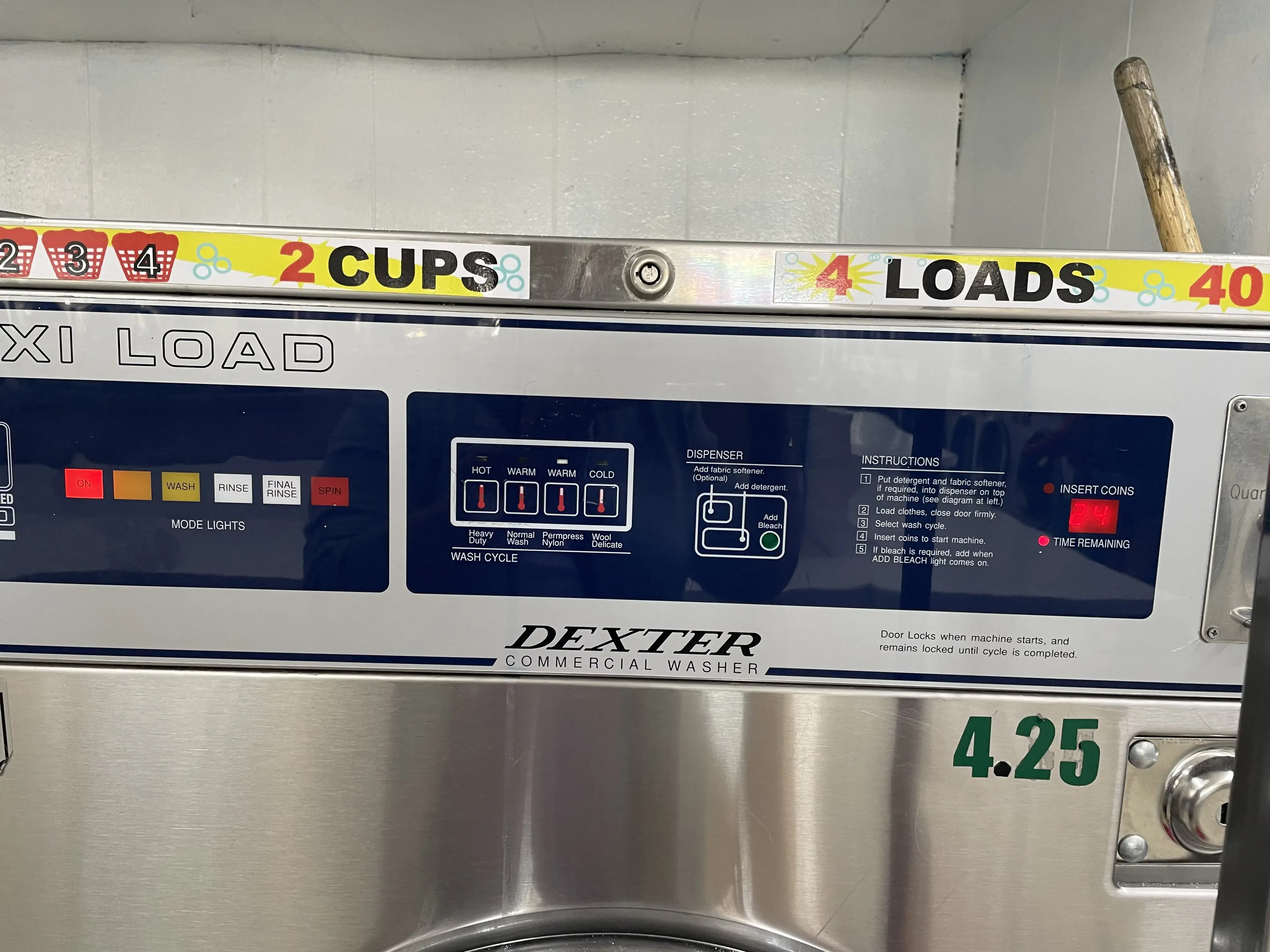 Sparkle Coin Laundry thumbnail 3