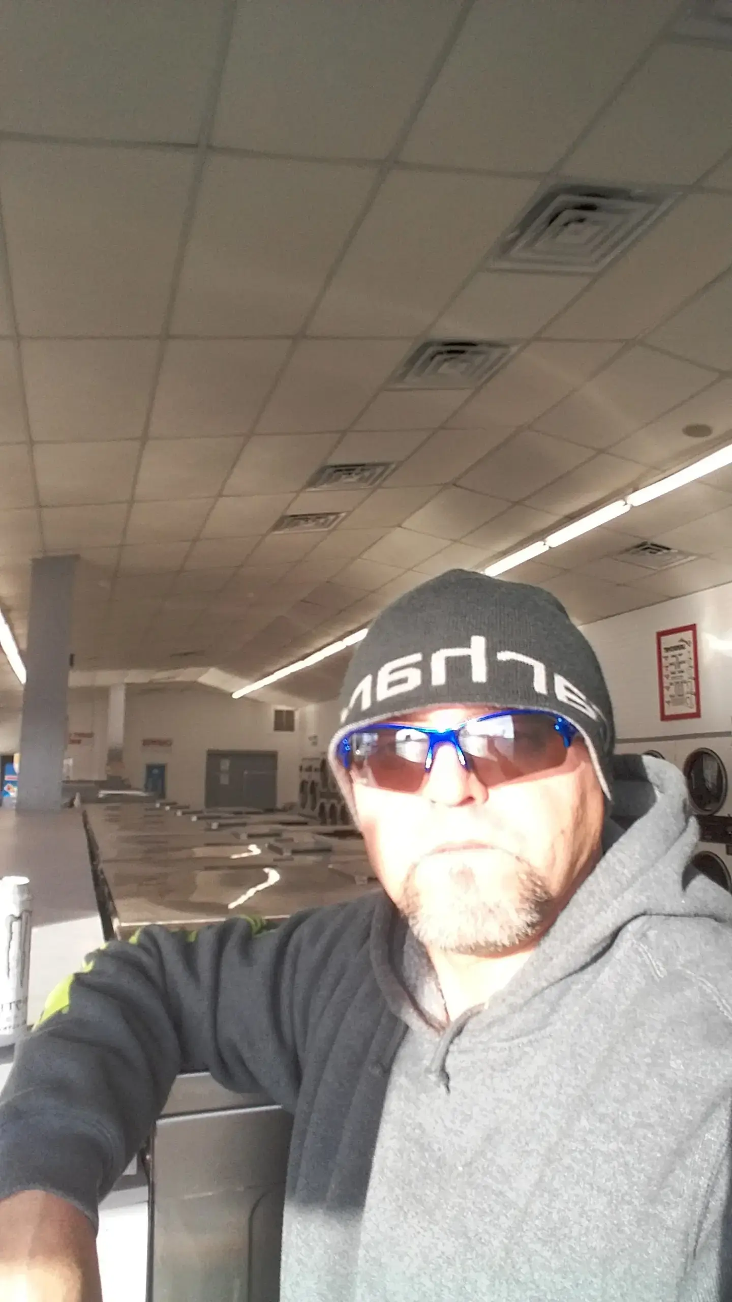 Sparkle Laundromat - Image 6