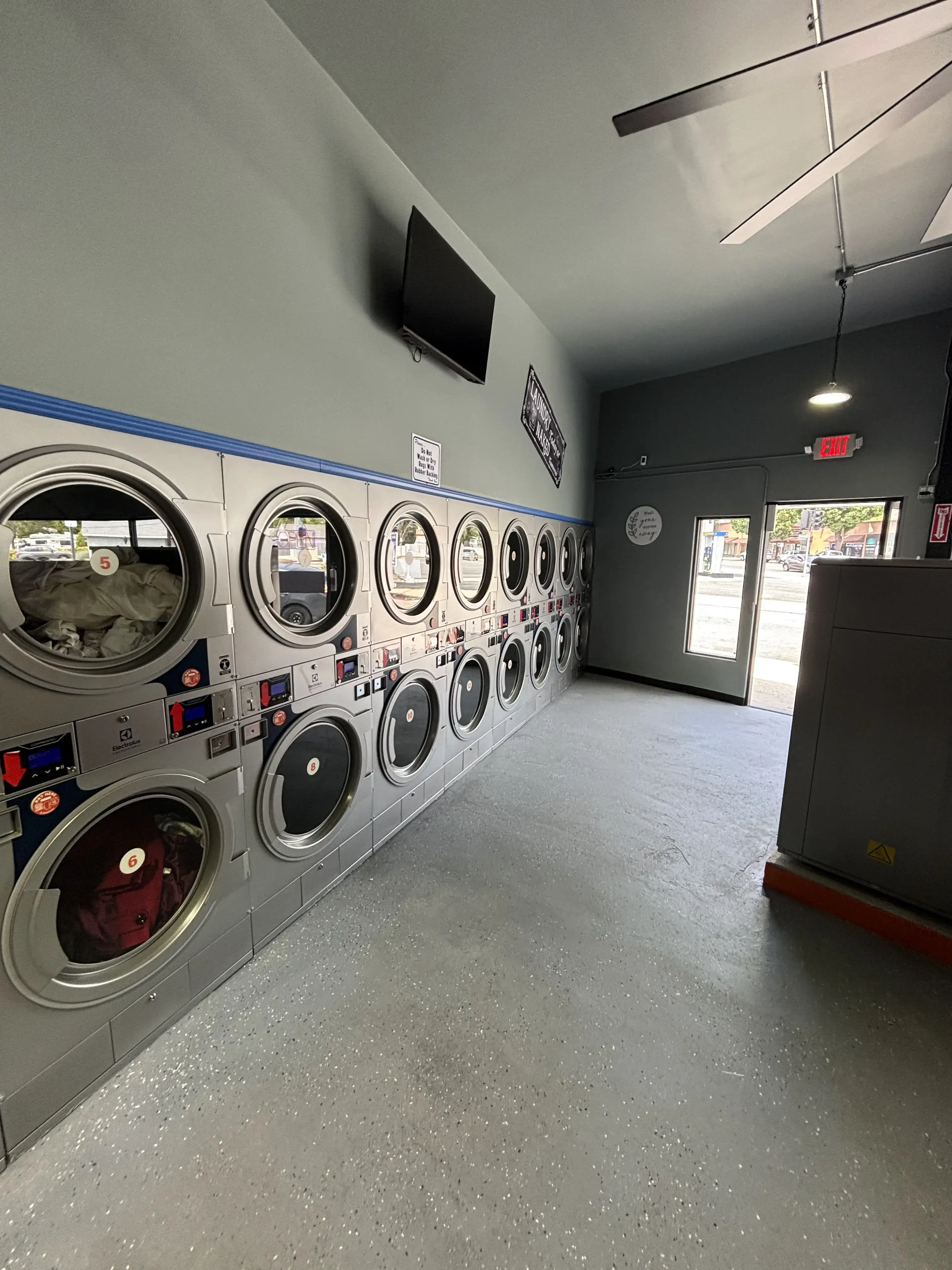 Sparkle Laundry thumbnail 16