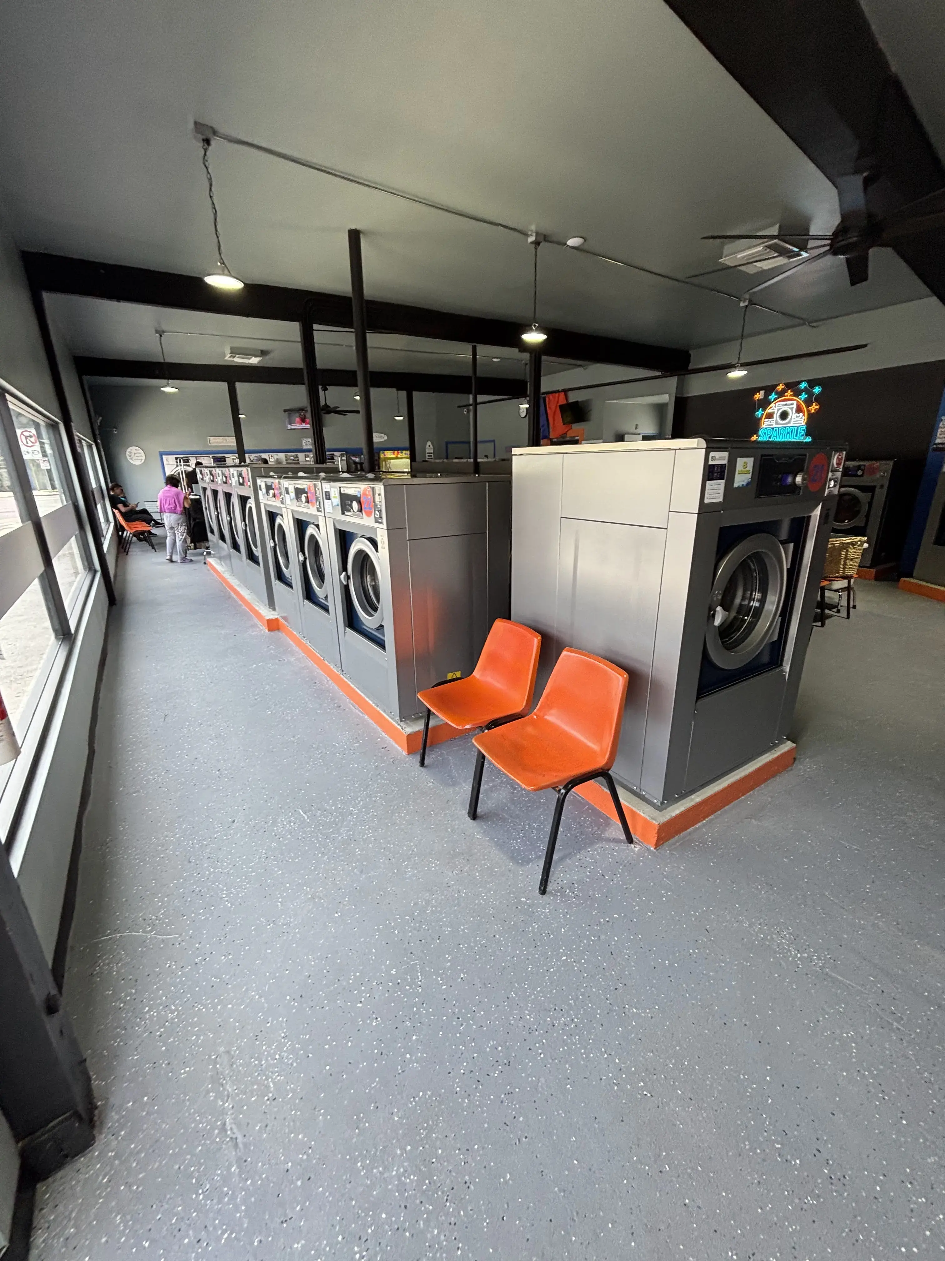 Sparkle Laundry - Image 12