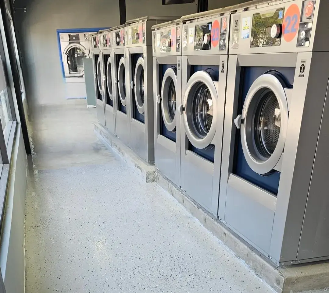 Sparkle Laundry - Image 19