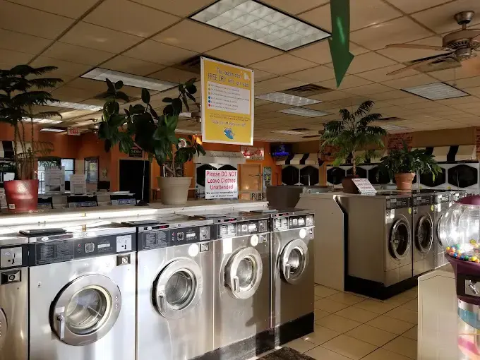 Sparkle Laundry thumbnail 2