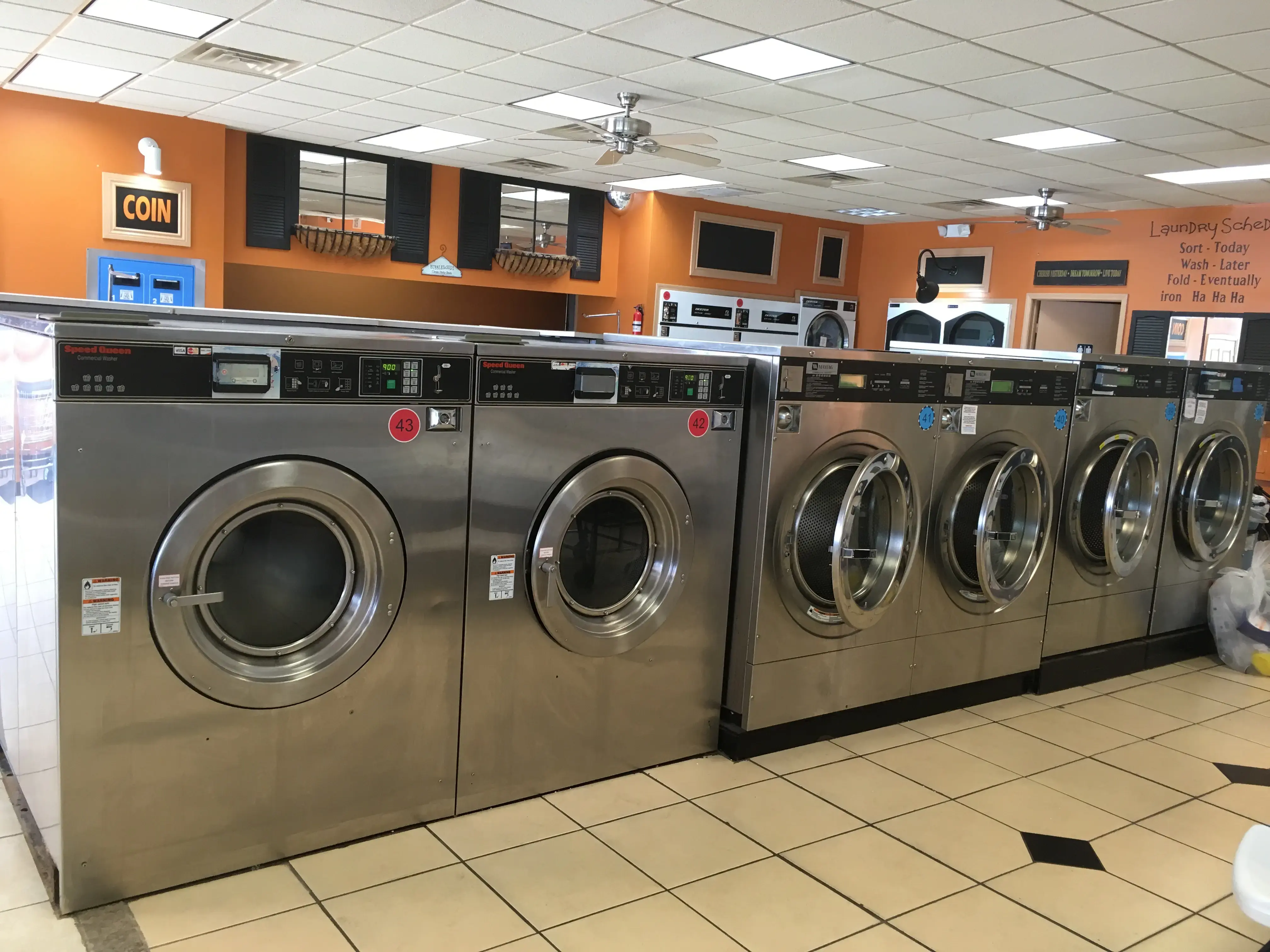 Sparkle Laundry - Image 14