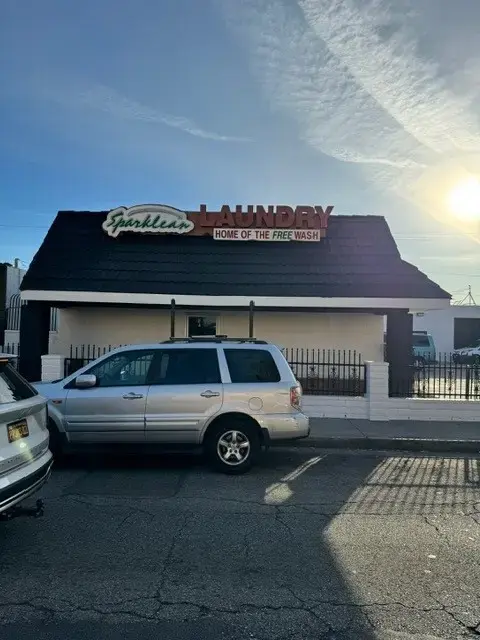Sparklean Laundromat Huntington Park - Image 10