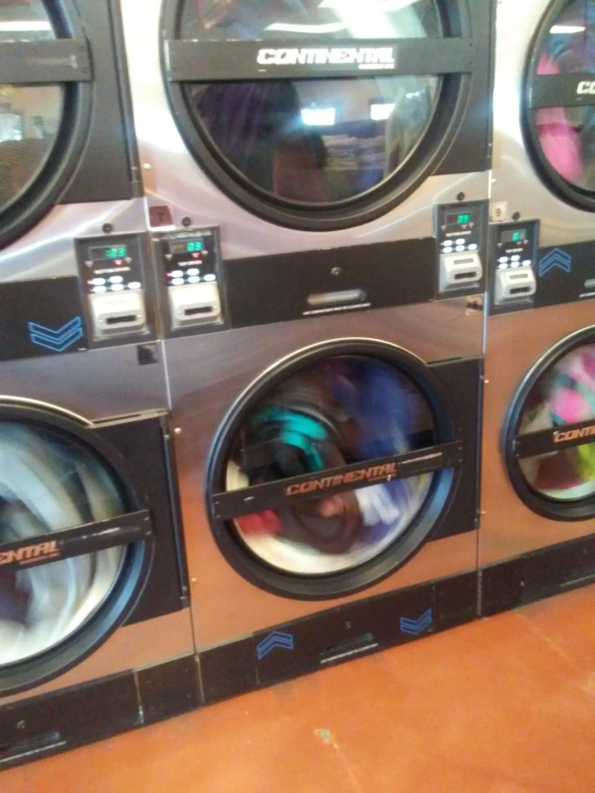 Sparklean Laundry & Cleaners - Image 5