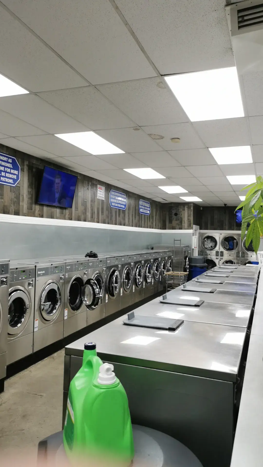 Sparklean Laundry - Image 19