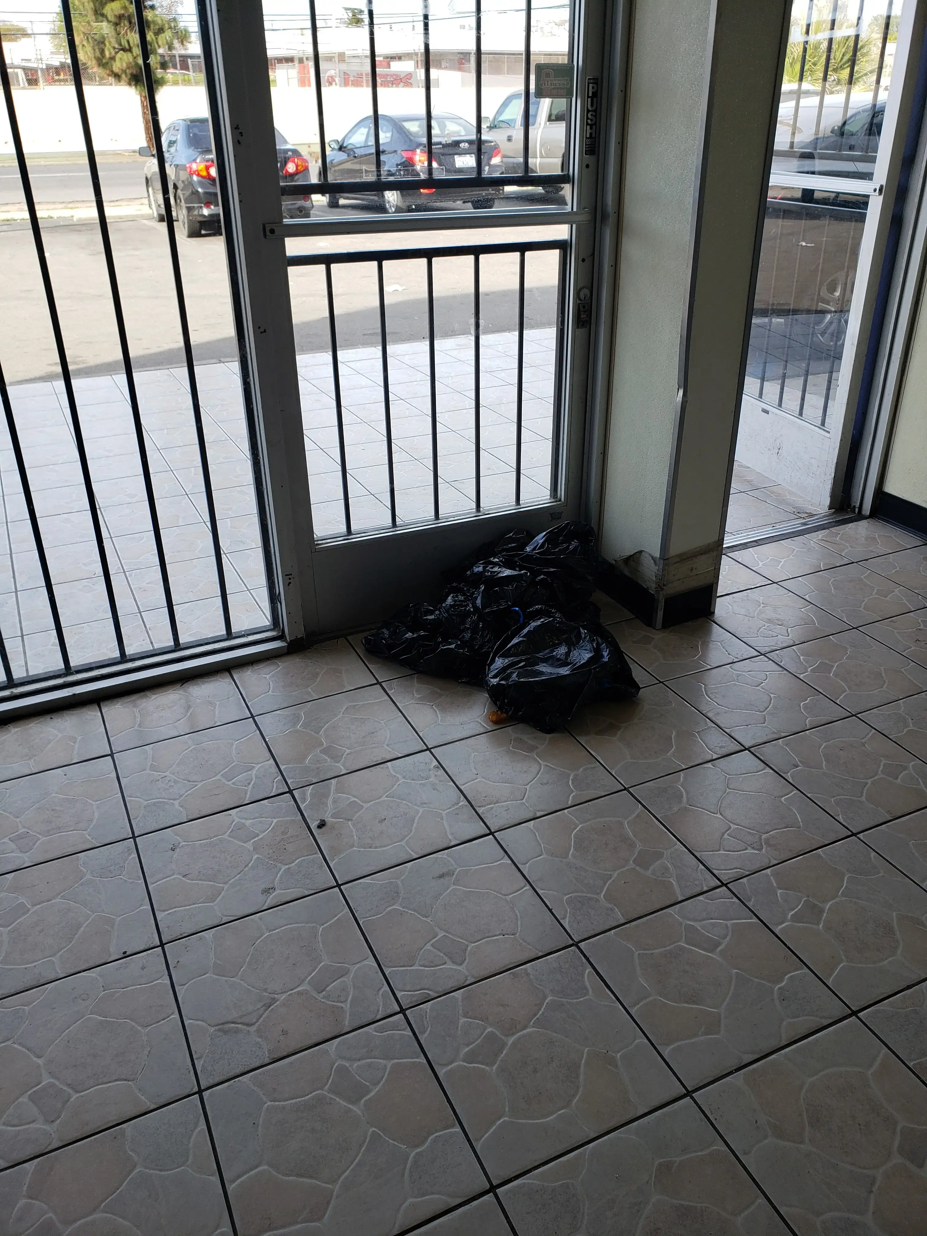 Sparklean Laundry: Wash & Fold Service - Image 15