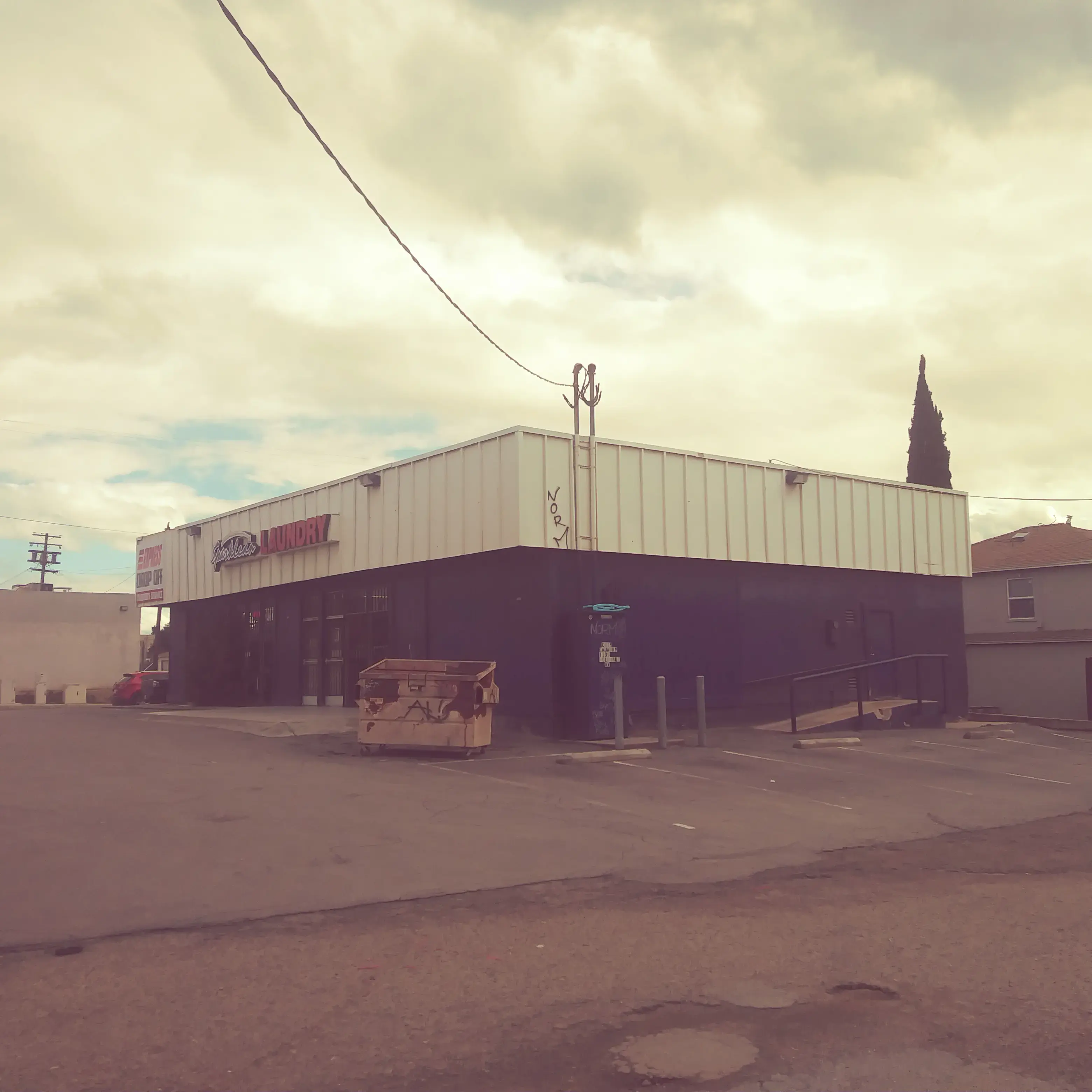 Sparklean Laundry: Wash & Fold Service thumbnail 14