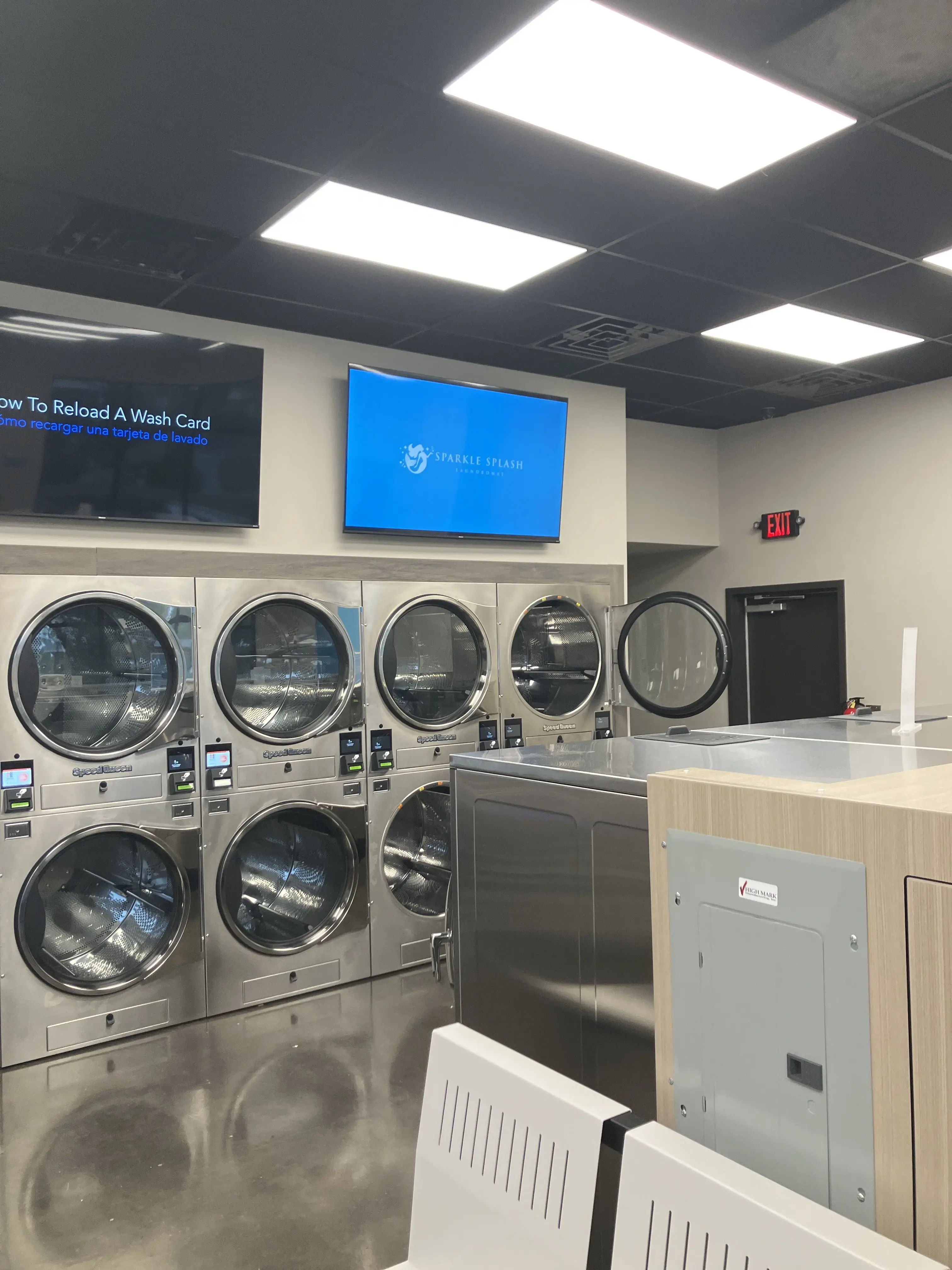 SparkleSplash Laundromat thumbnail 17
