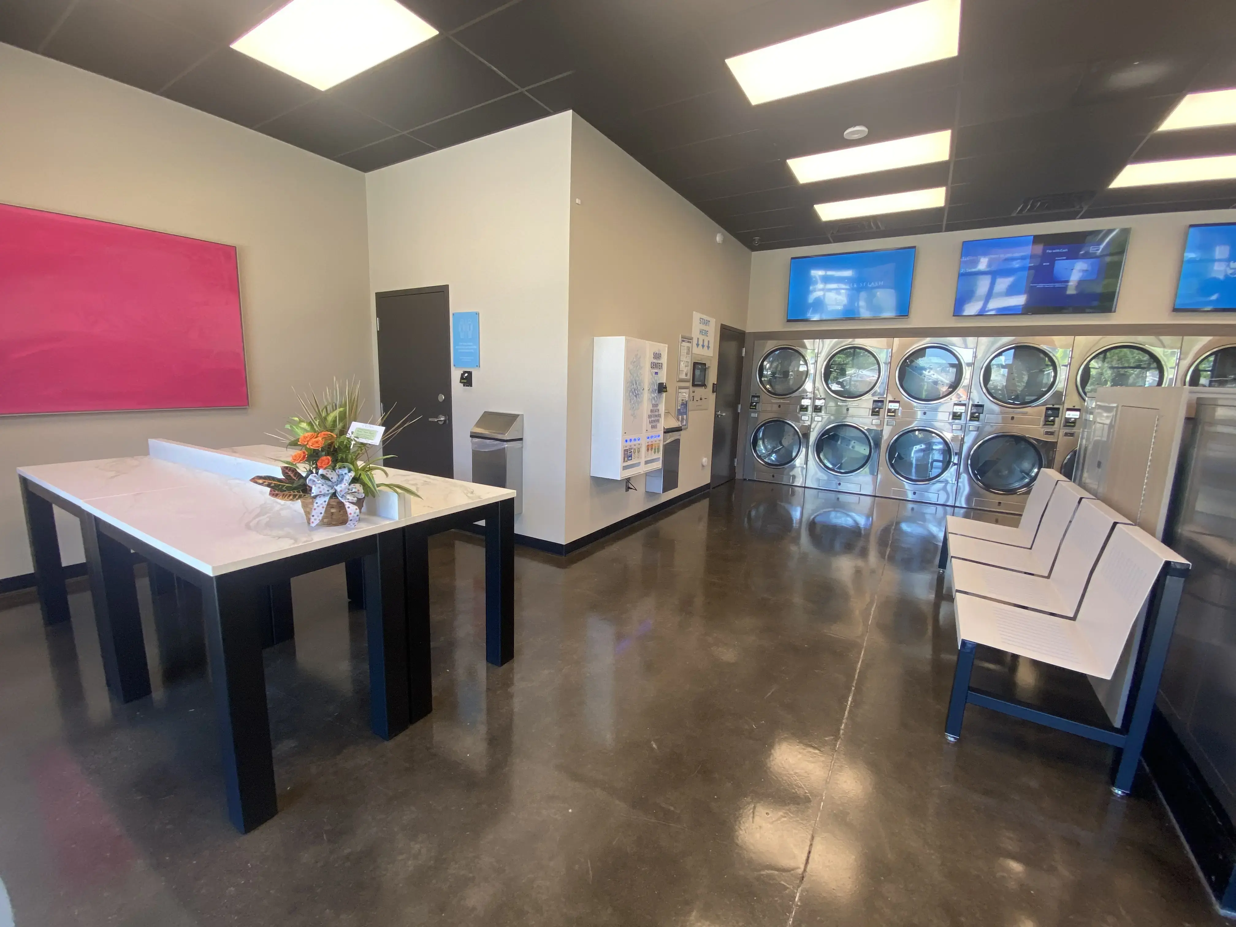 SparkleSplash Laundromat thumbnail 16