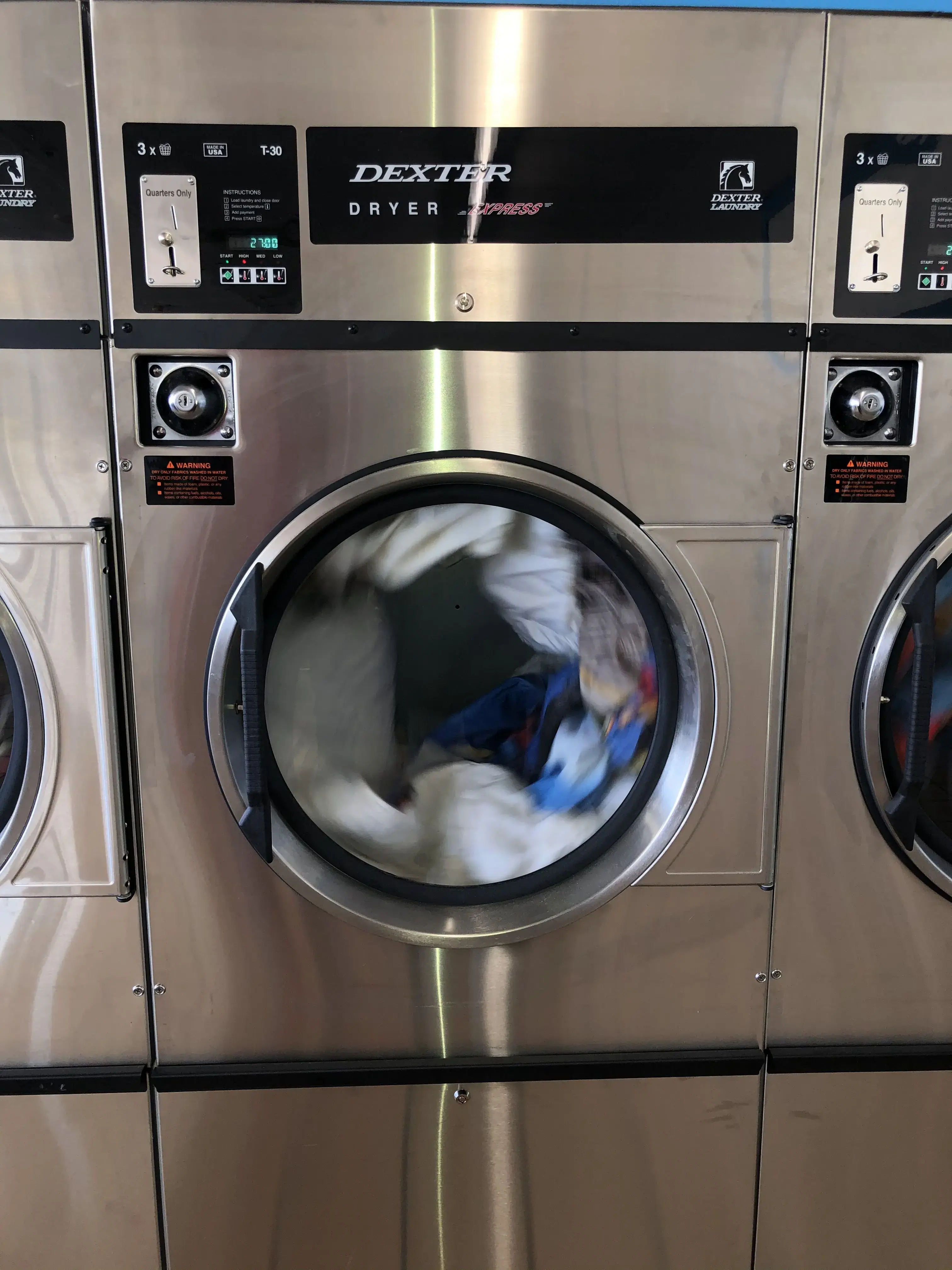 Sparkling Clean Coin Laundry thumbnail 2