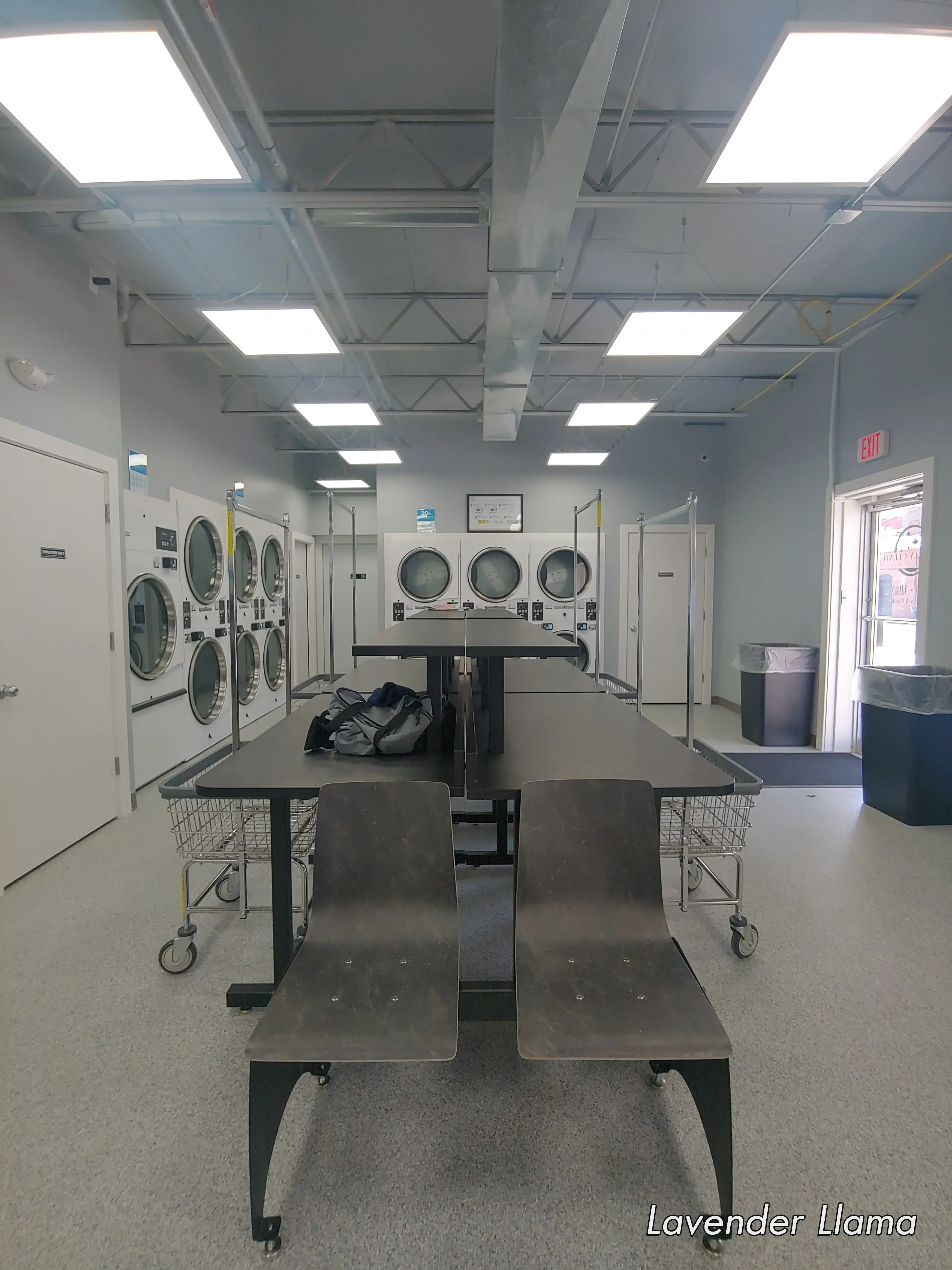 Sparkly Clean Laundromat thumbnail 6