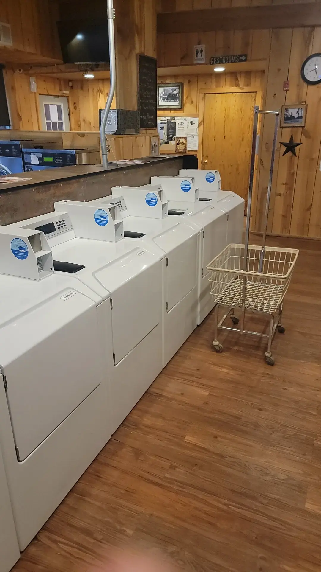 Spearfish Laundry & Dry Cleaning thumbnail 15