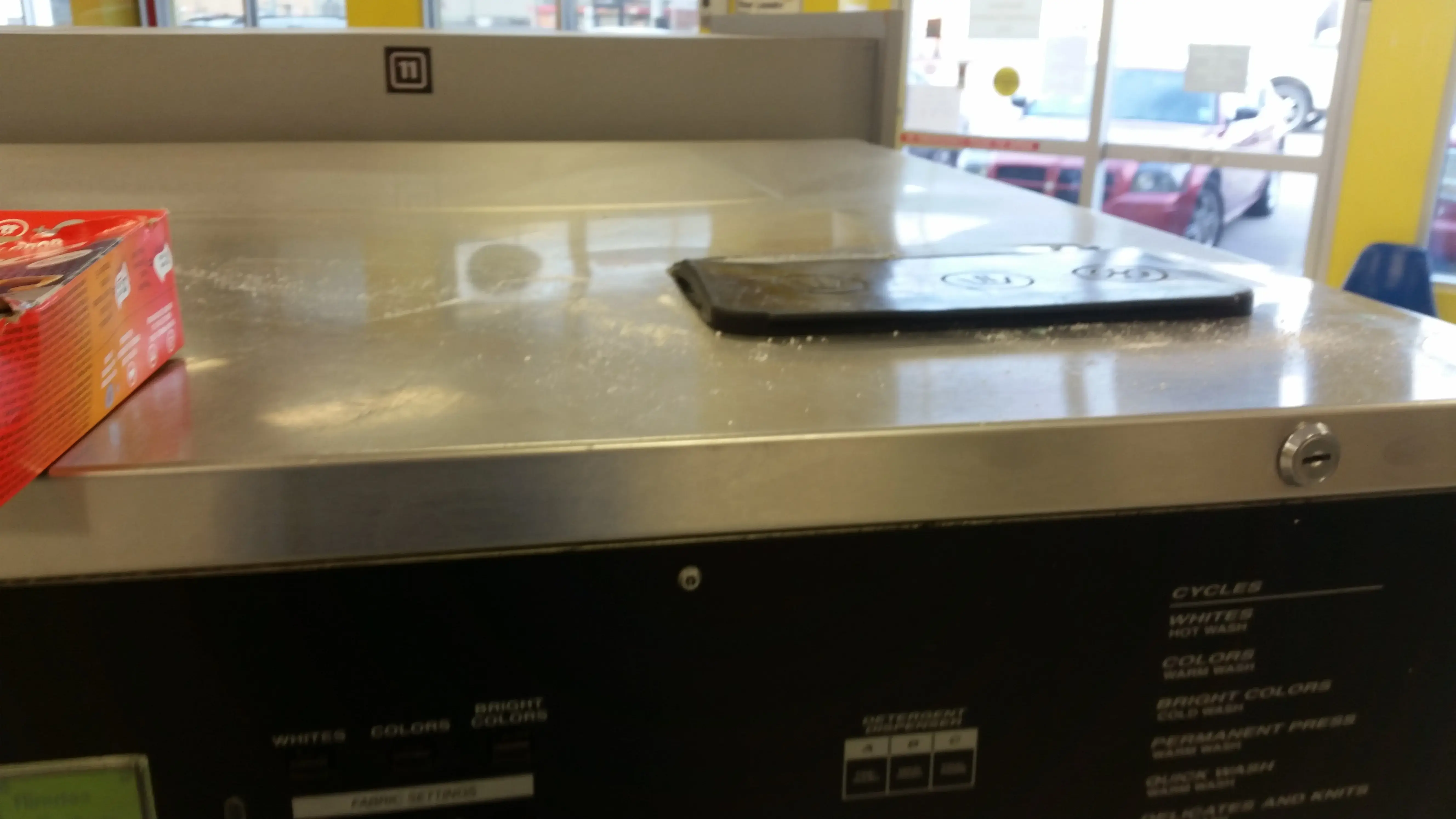 Speed Brite Supercenter Laundromat thumbnail 4