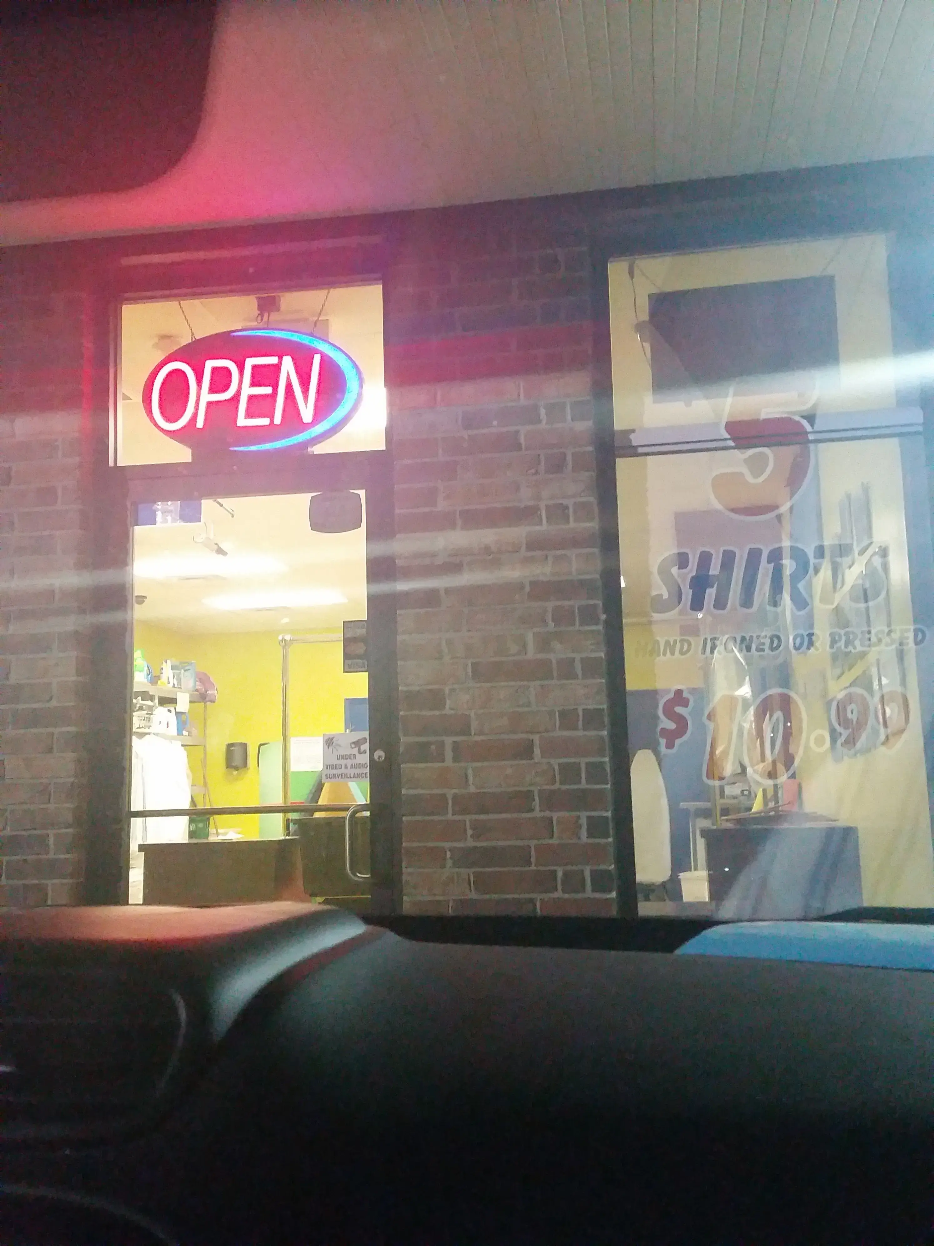 Speed Brite Supercenter Laundromat - Image 5