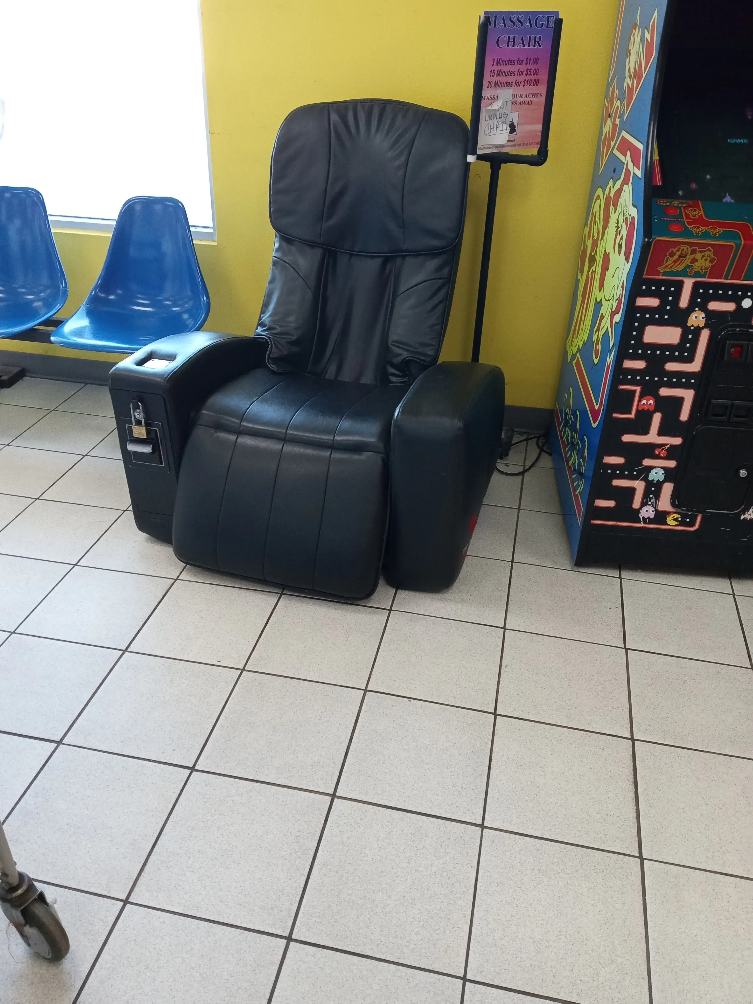 Speed Brite Supercenter Laundromat thumbnail 7