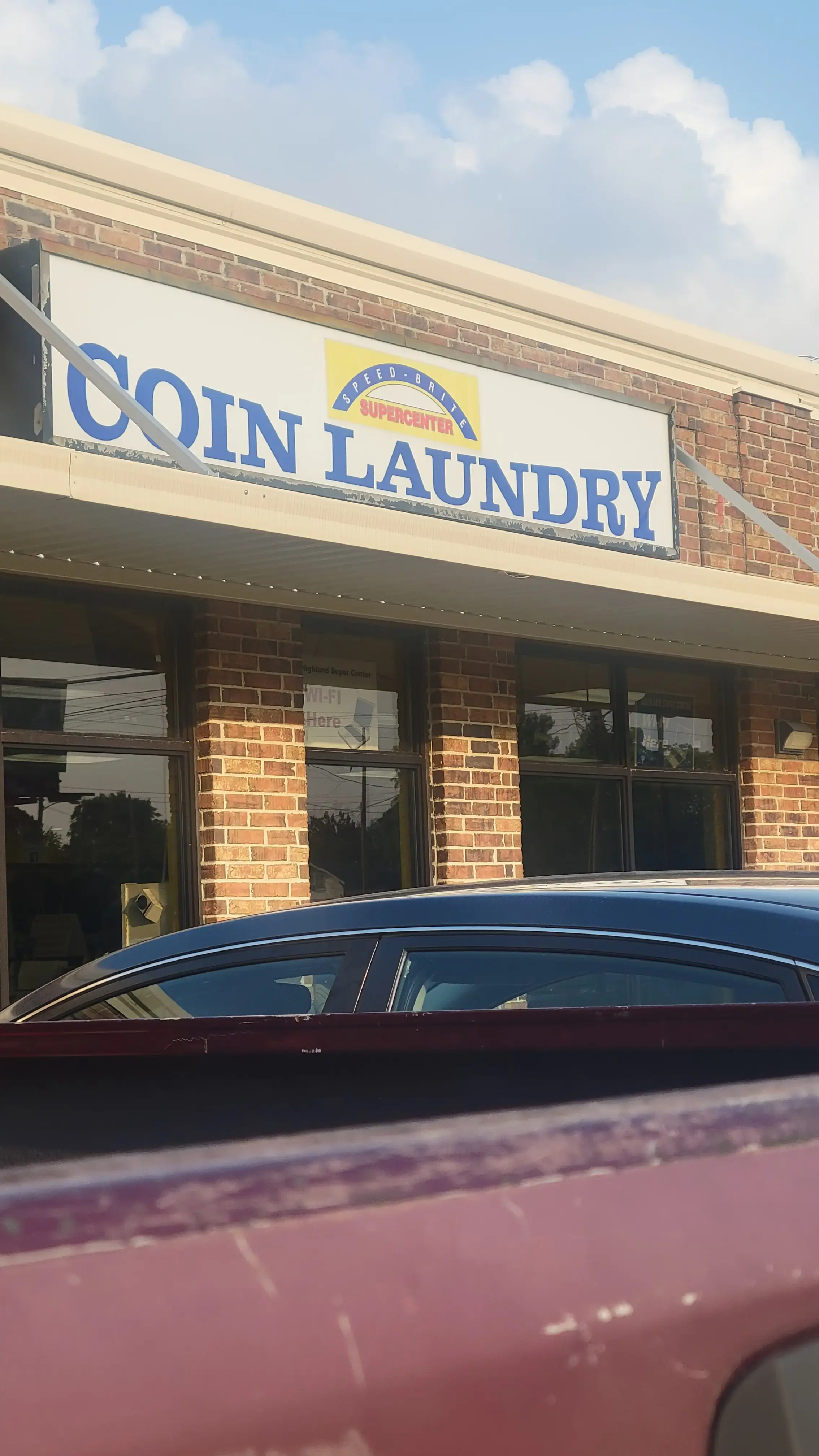 Speed Brite Supercenter Laundromat thumbnail 8