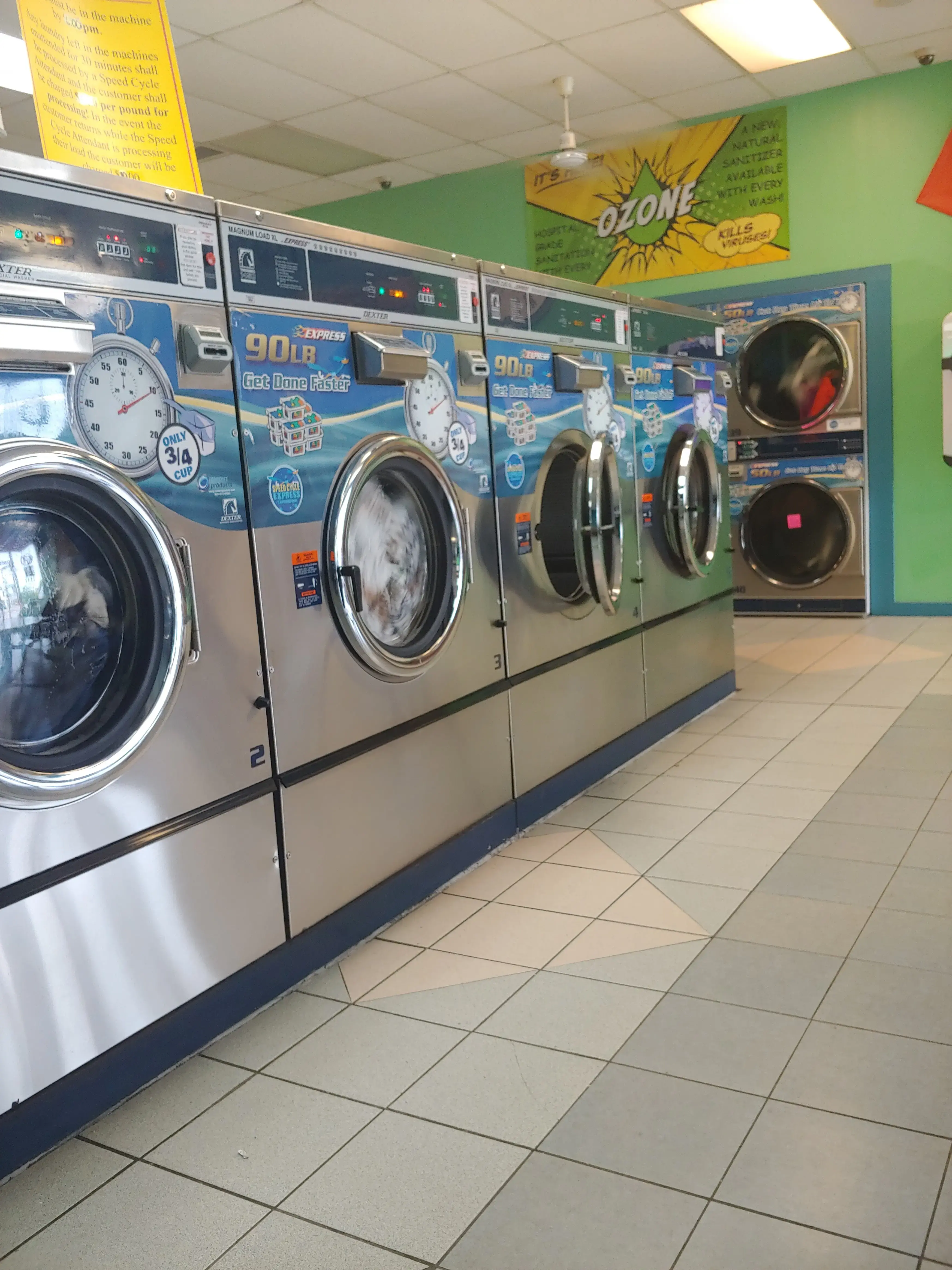 Speed Cycle Express Laundromat thumbnail 6