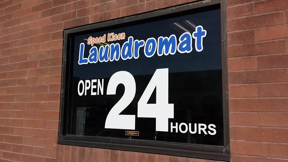 Speed Kleen Laundromat thumbnail 7