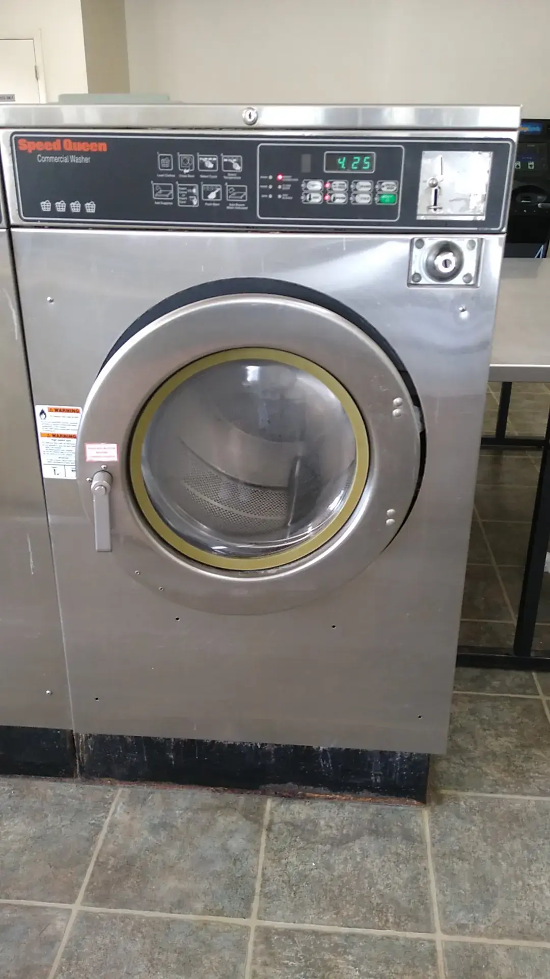 Speed Queen Coin Laundry thumbnail 4