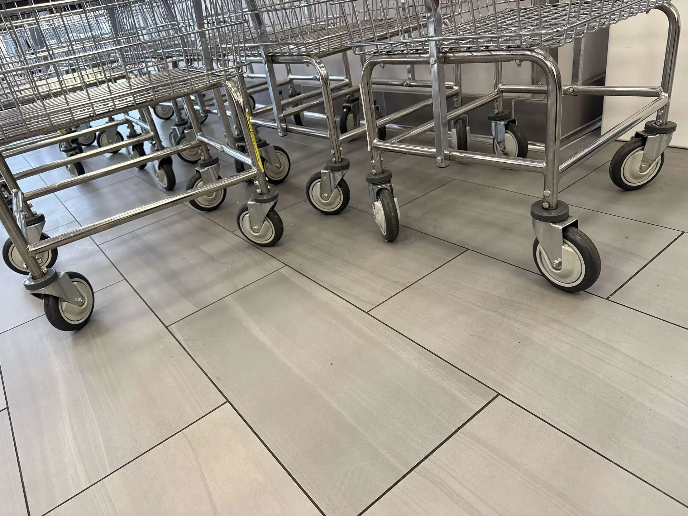 Speed Queen Laundry - Image 15