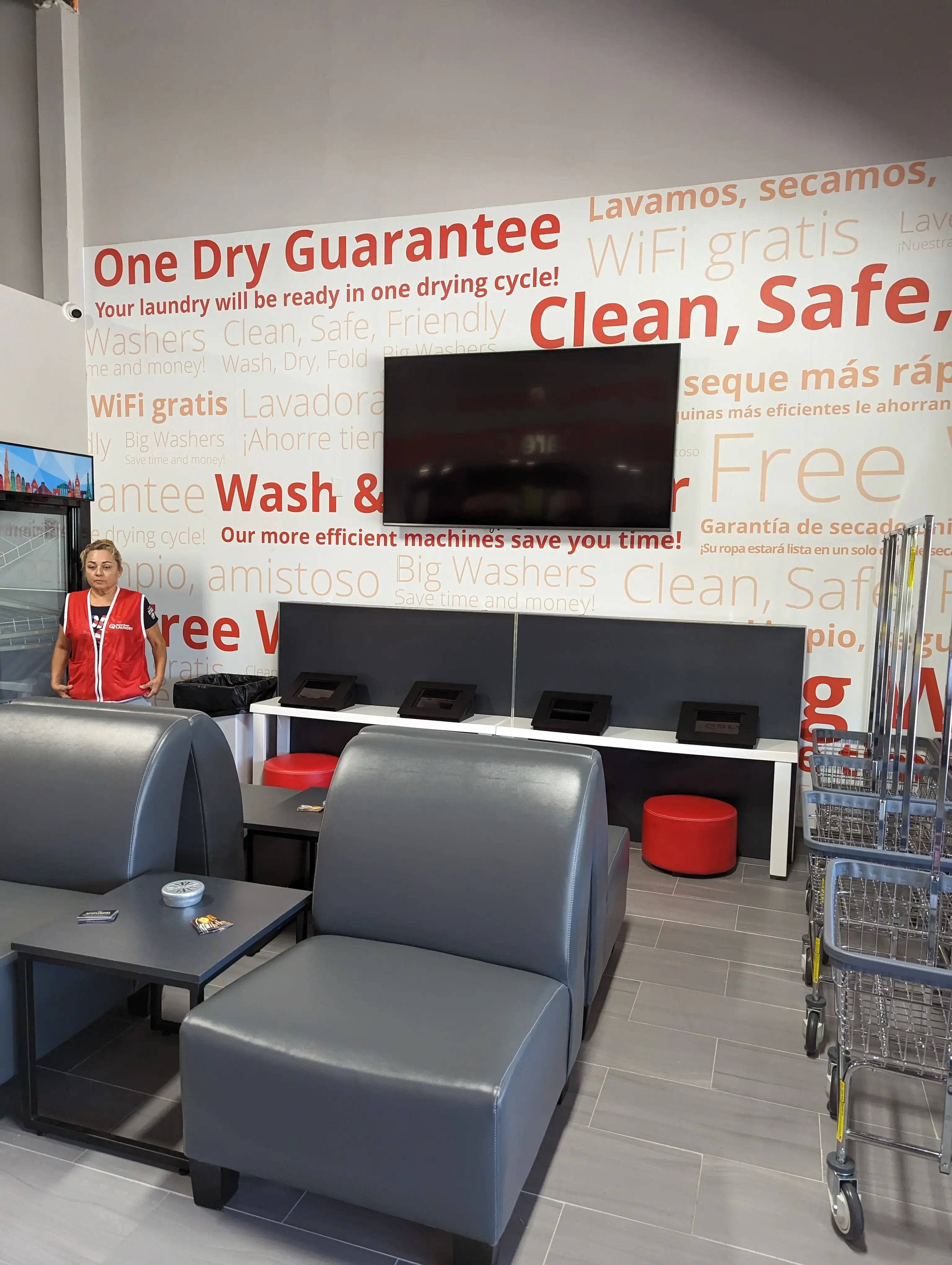 Speed Queen Laundry - Image 11
