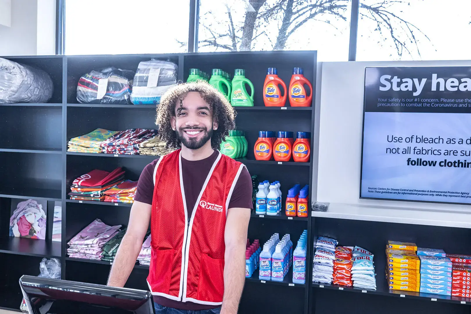 Speed Queen Laundry - Image 8