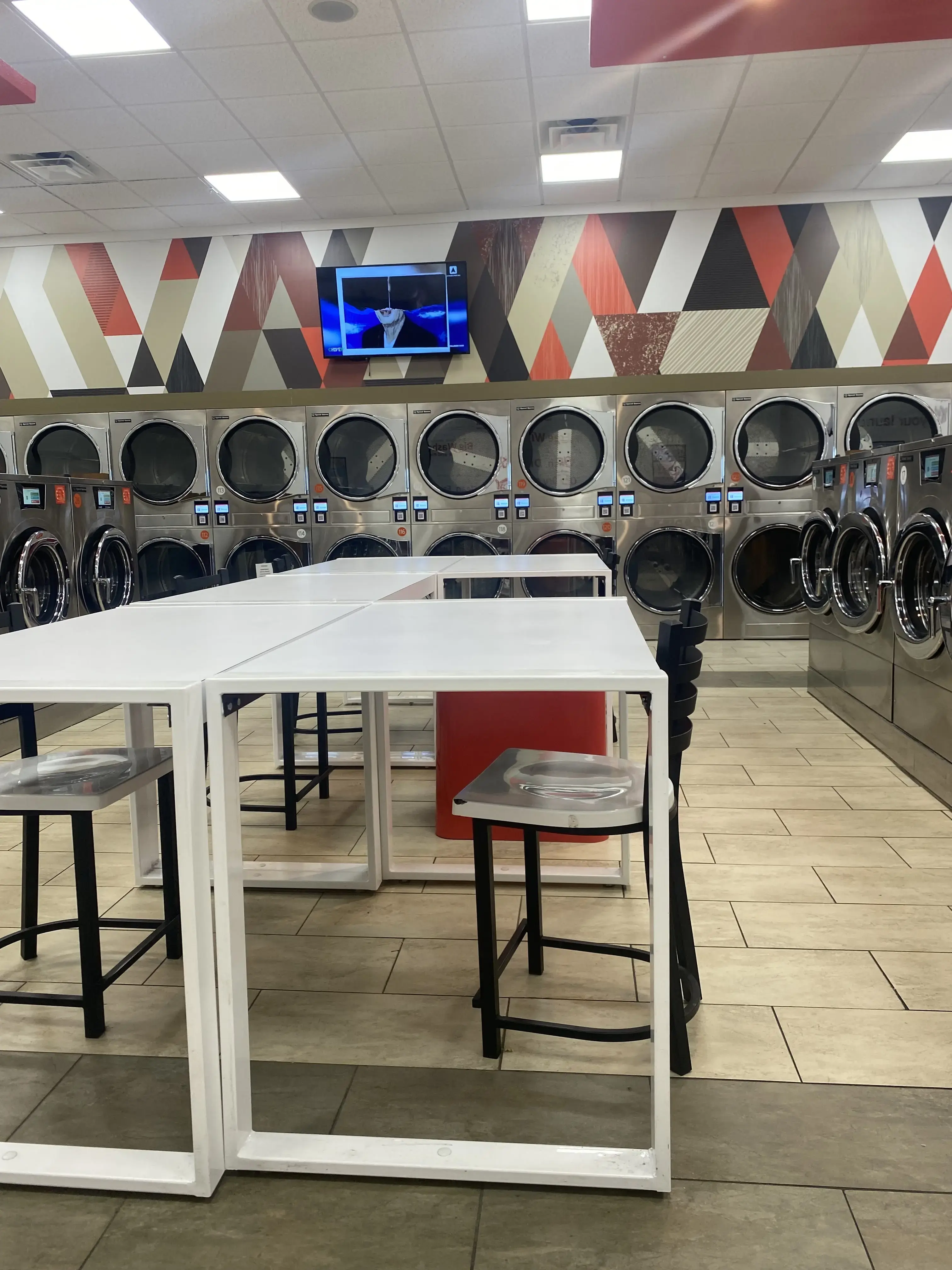 Speed Queen Laundry - Image 5