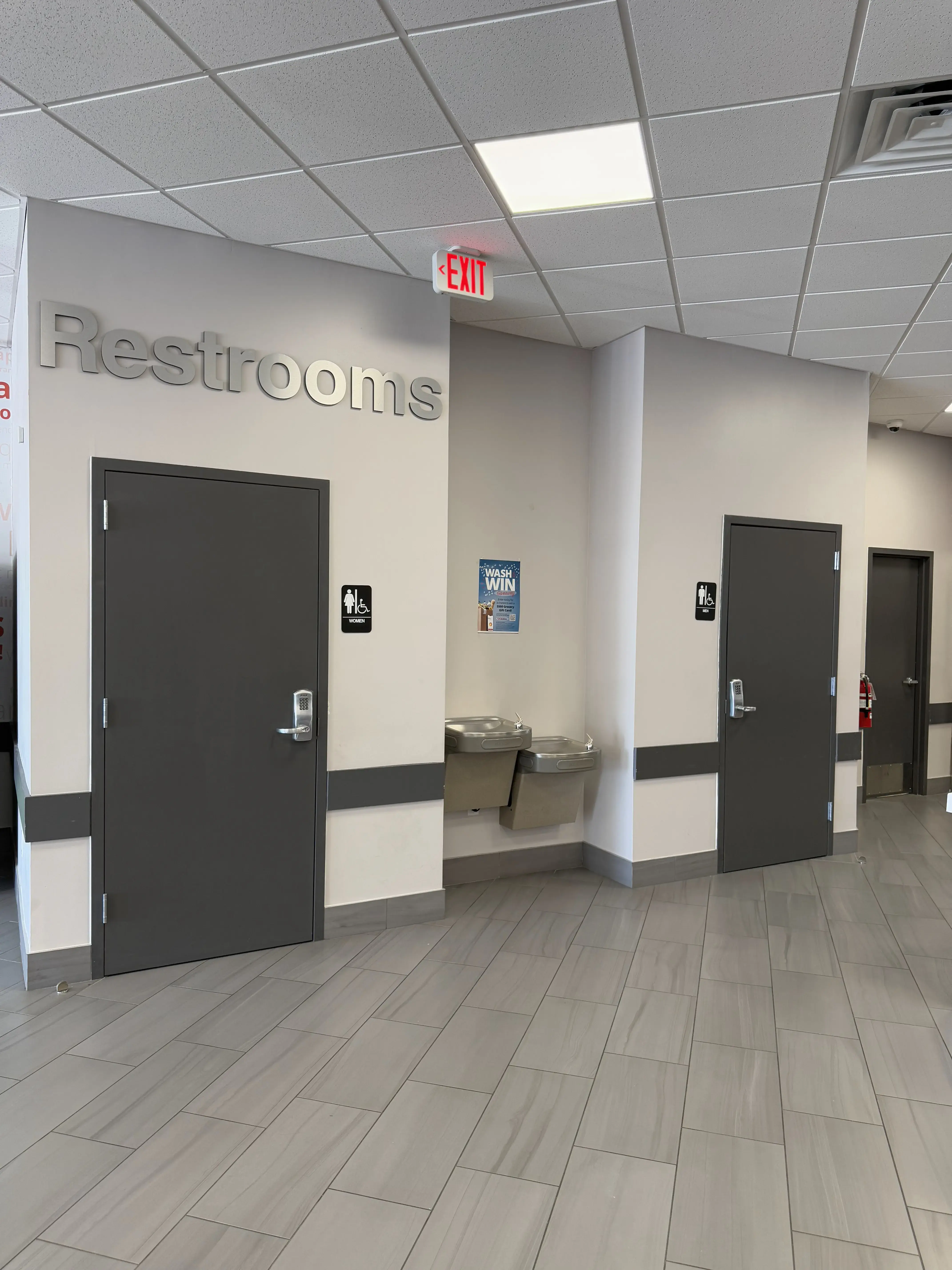 Speed Queen Laundry - Image 13