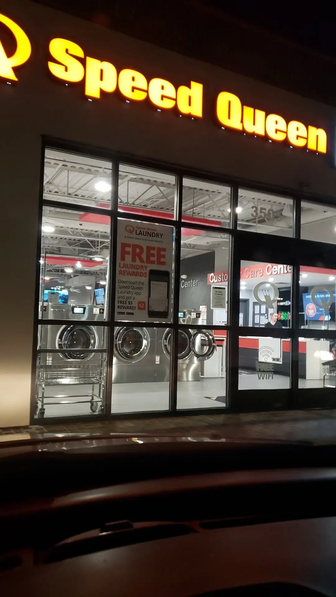 Speed Queen Laundry - Image 11