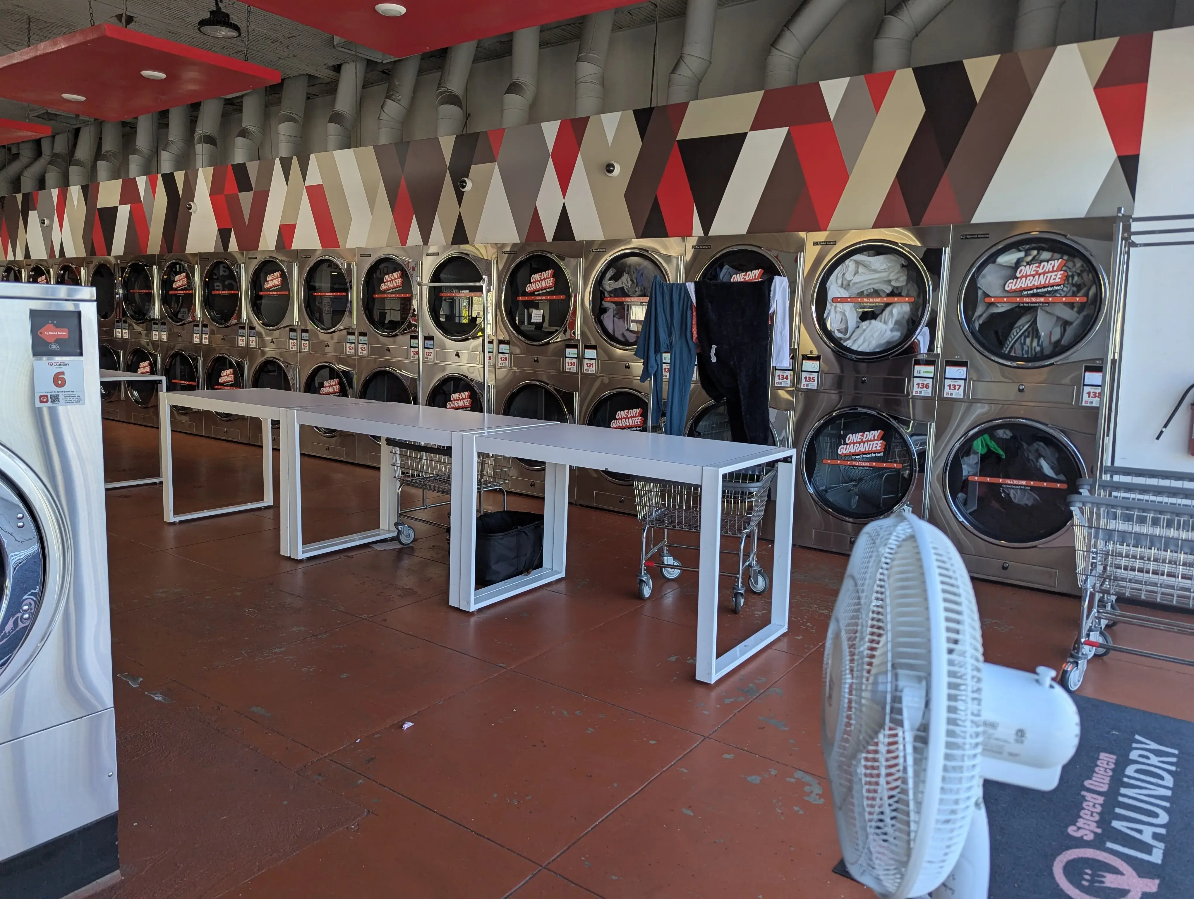 Speed Queen Laundry - Image 4