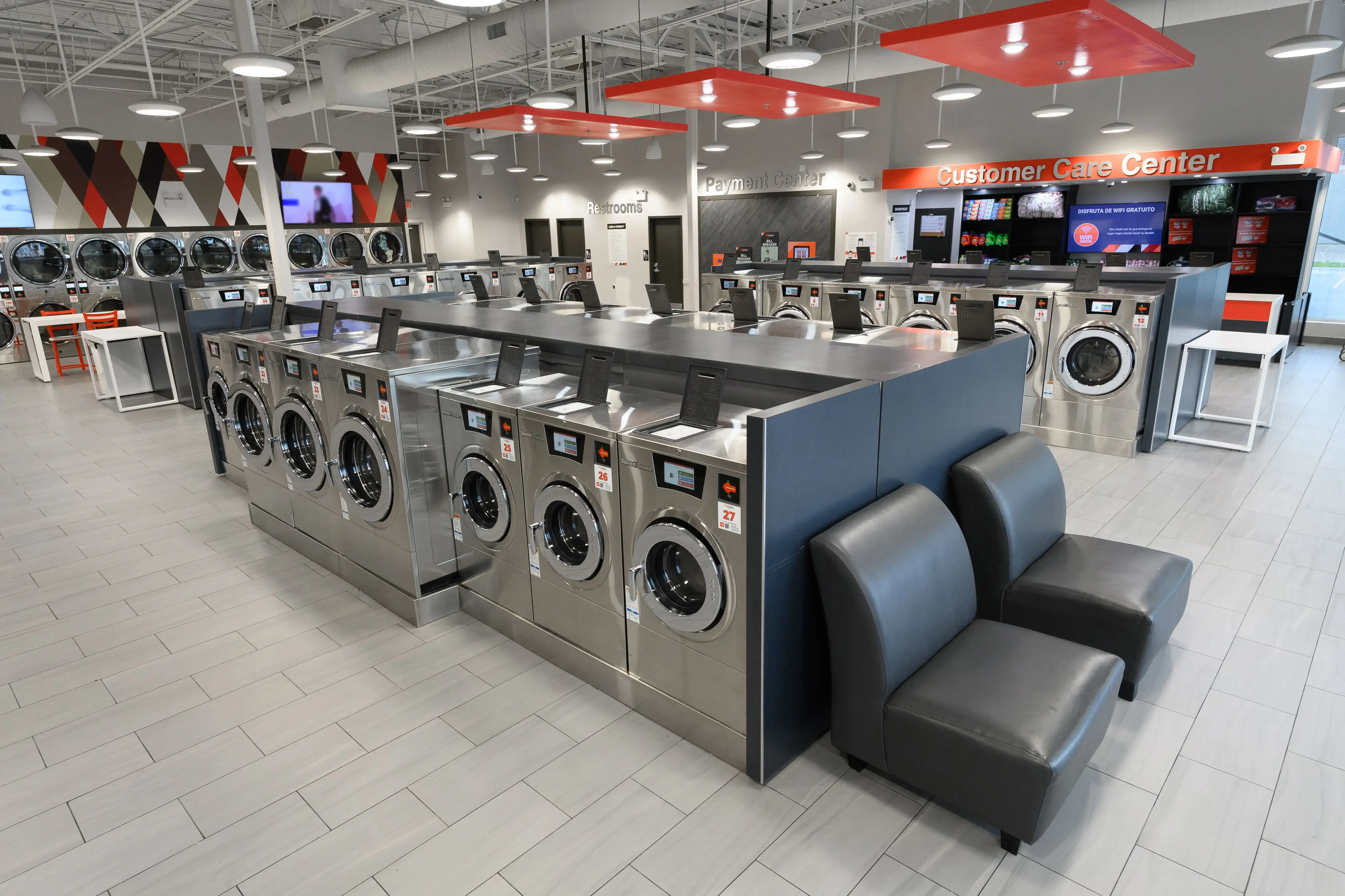 Speed Queen Laundry - Image 18