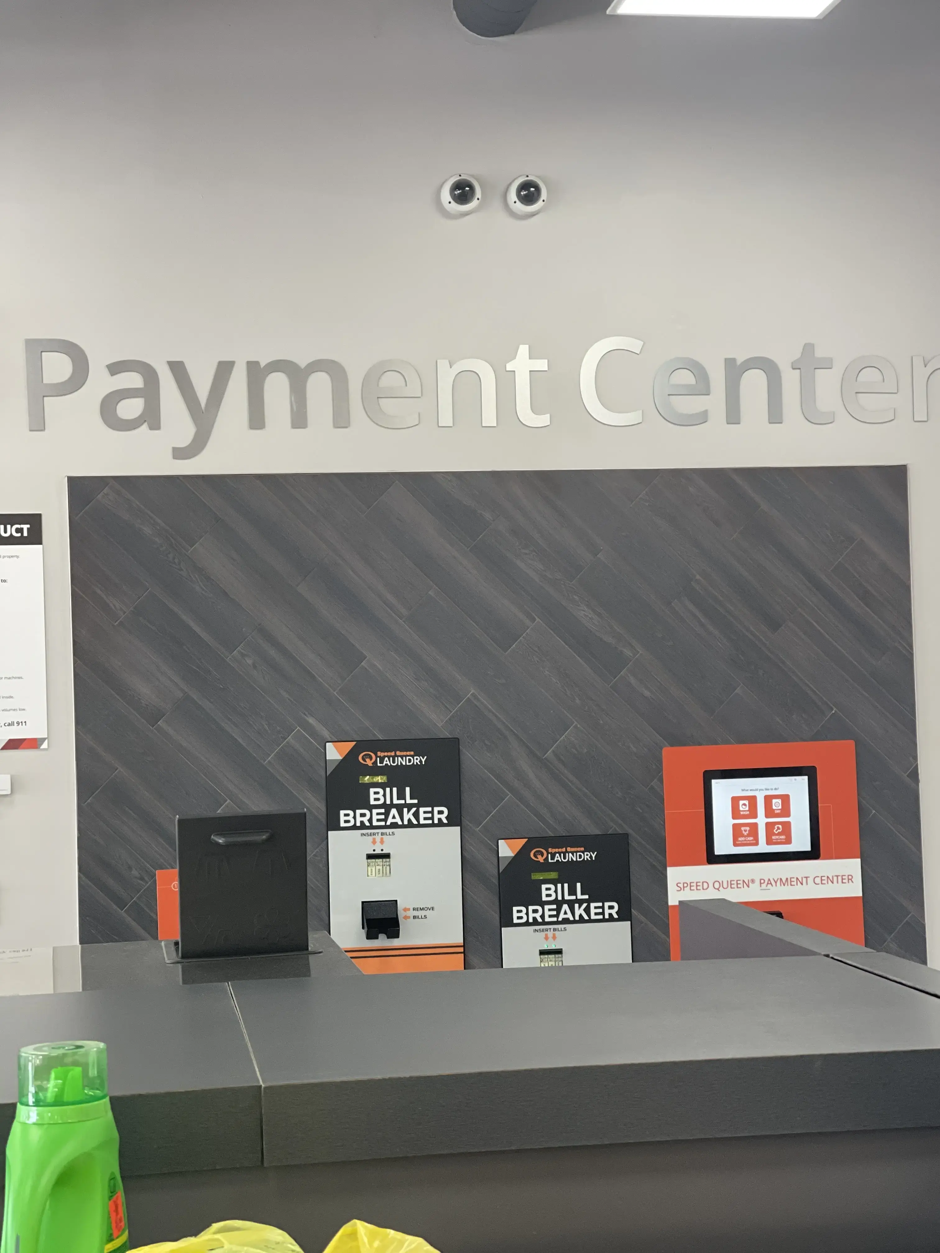 Speed Queen Laundry - Image 15