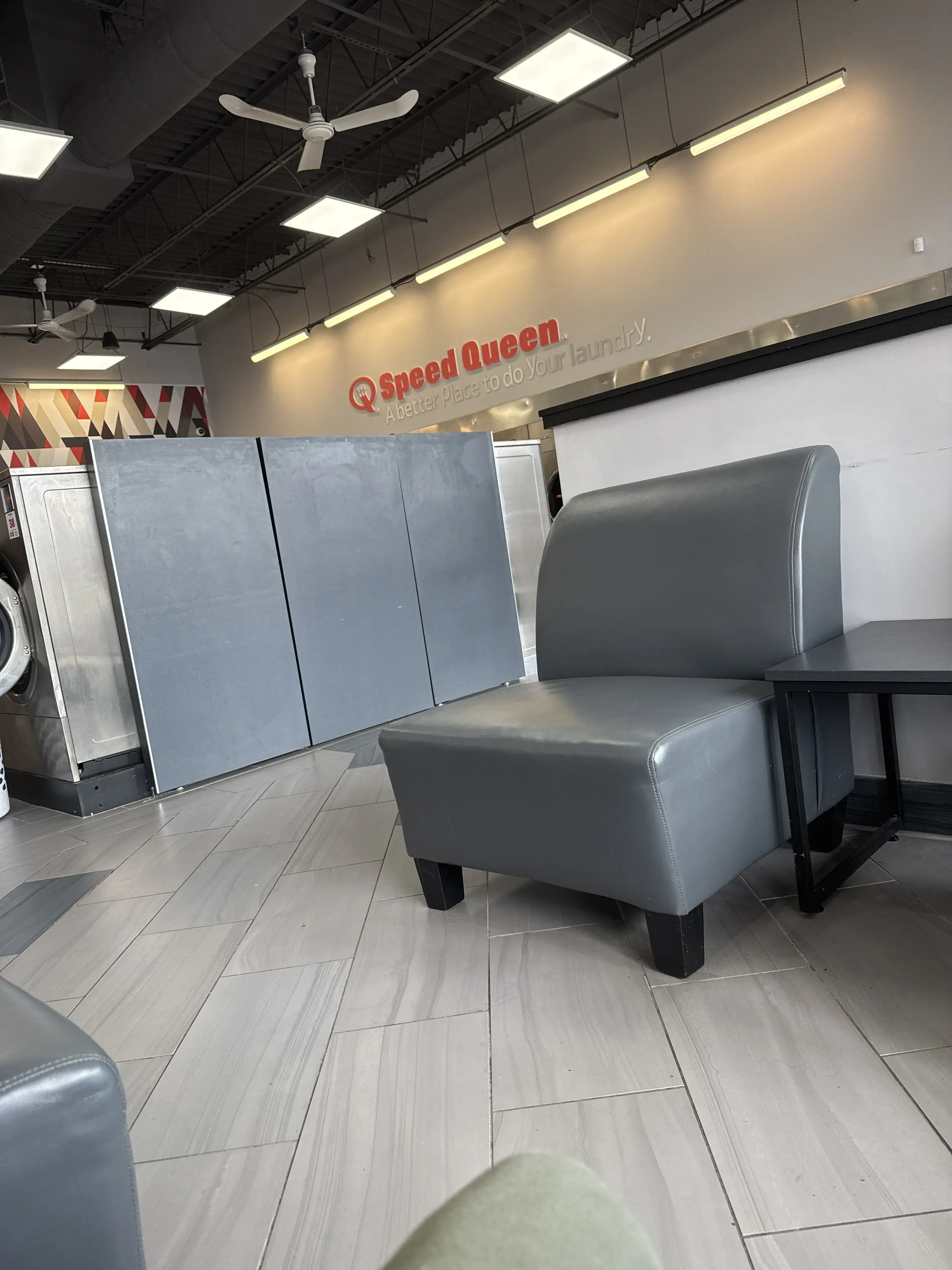 Speed Queen Laundry - Image 13