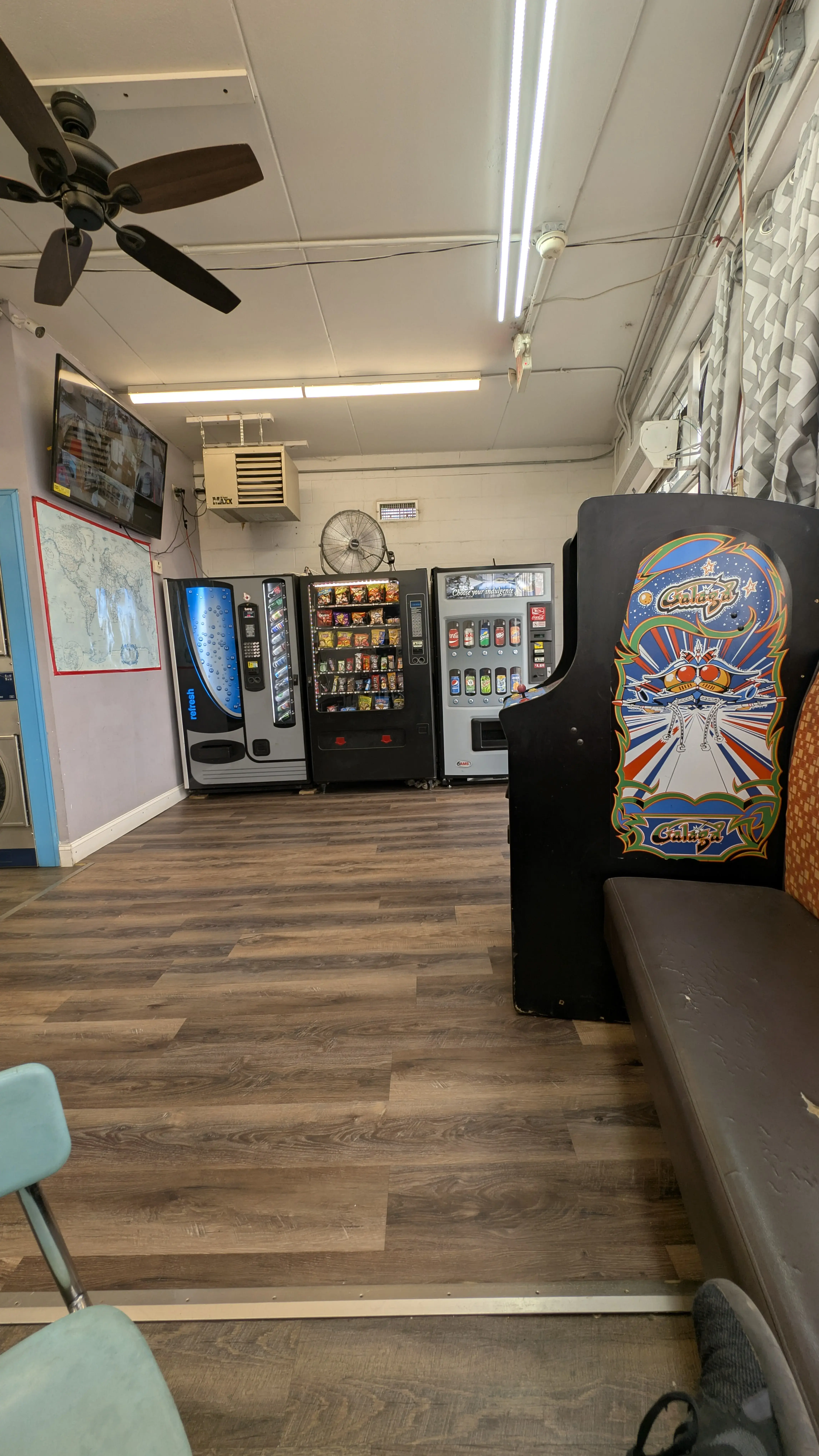 Speed Queen Wash & Dry (Coin Laundry) - Image 15