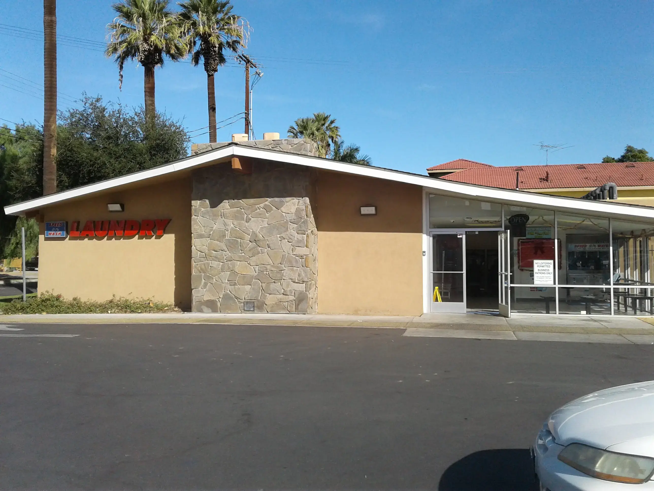 Speed Wash Laundry - Image 19