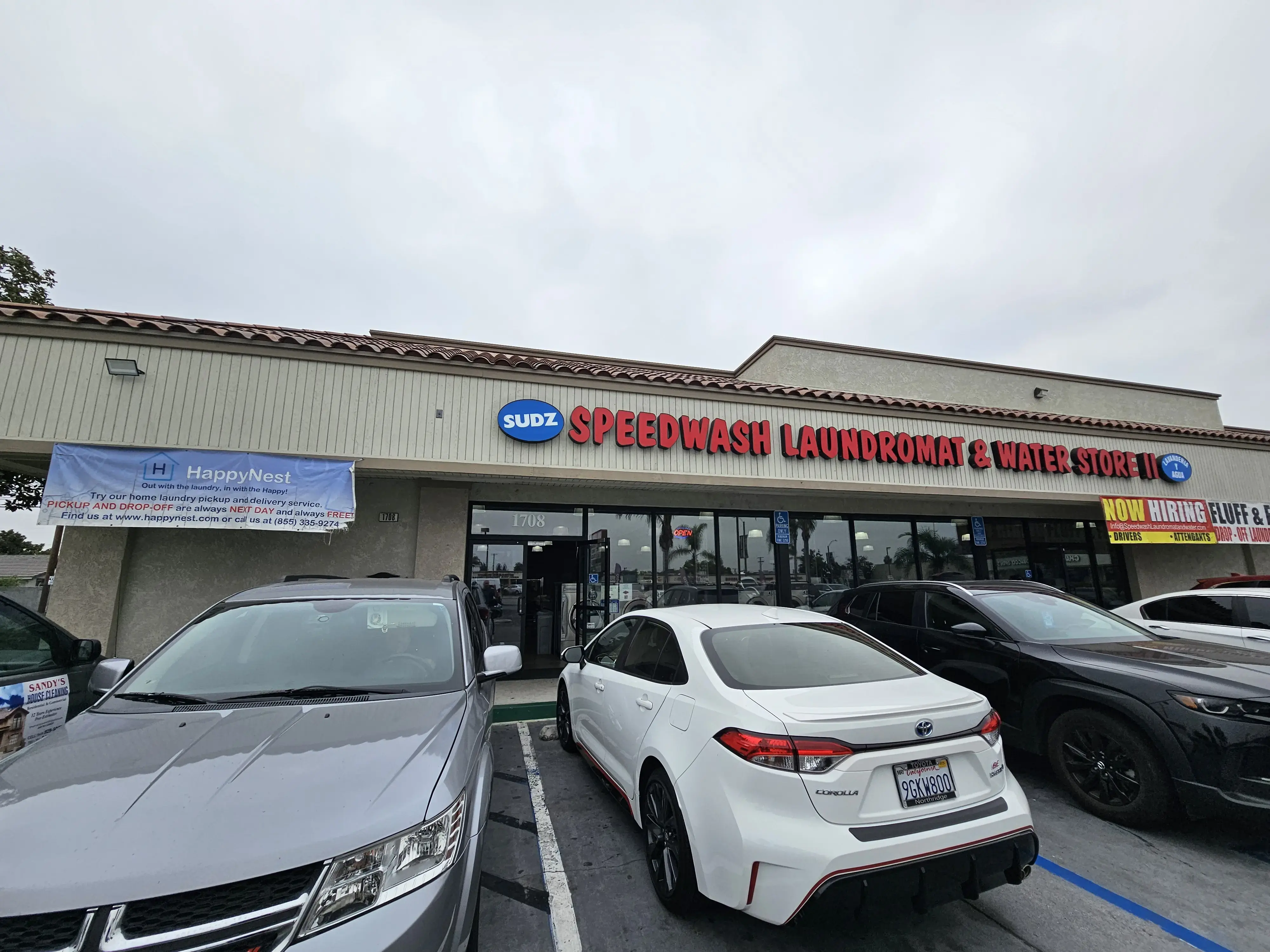 Speedwash Laundromat and Water Store - Image 11