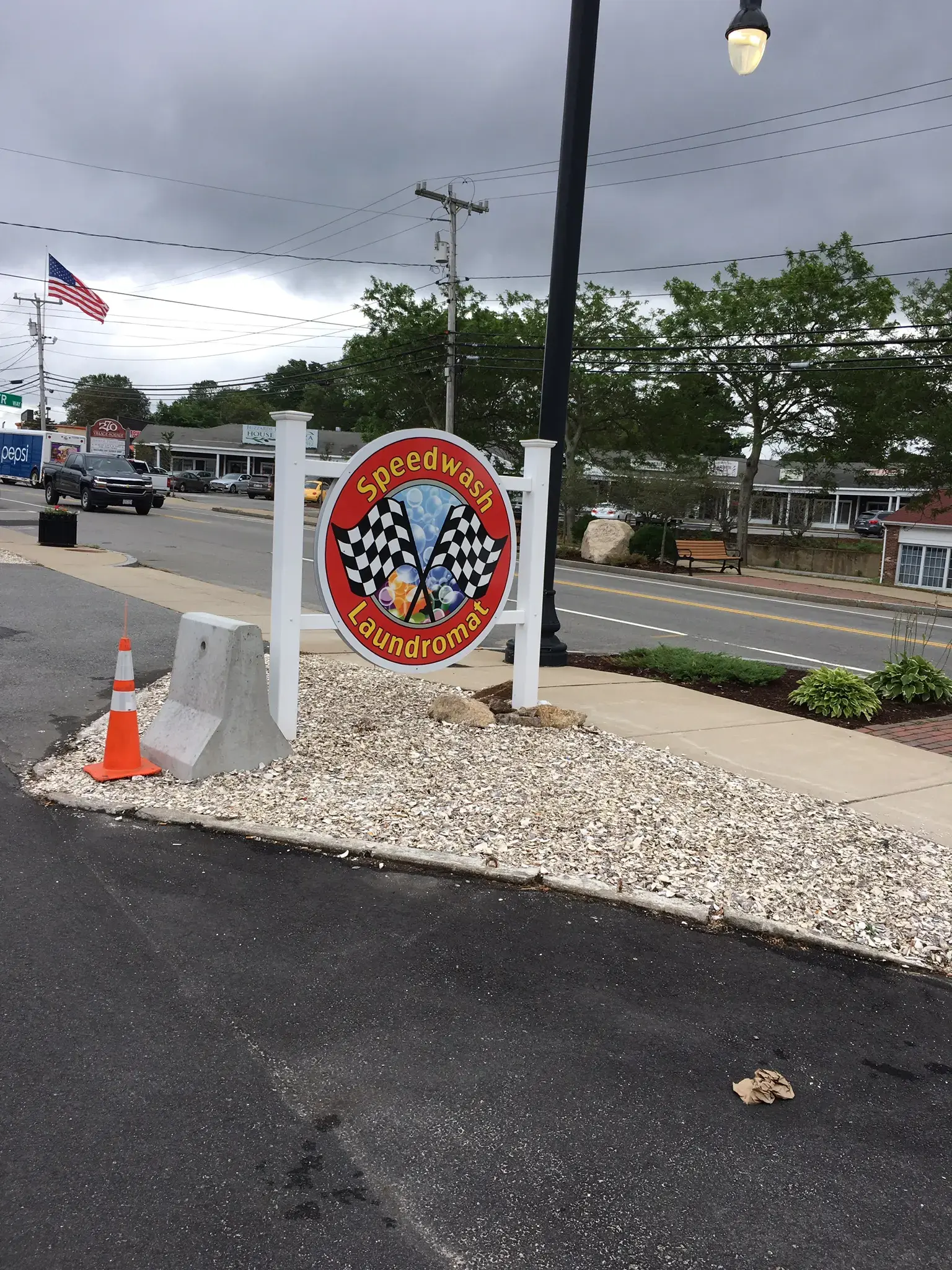 Speedwash Laundromat - Image 9