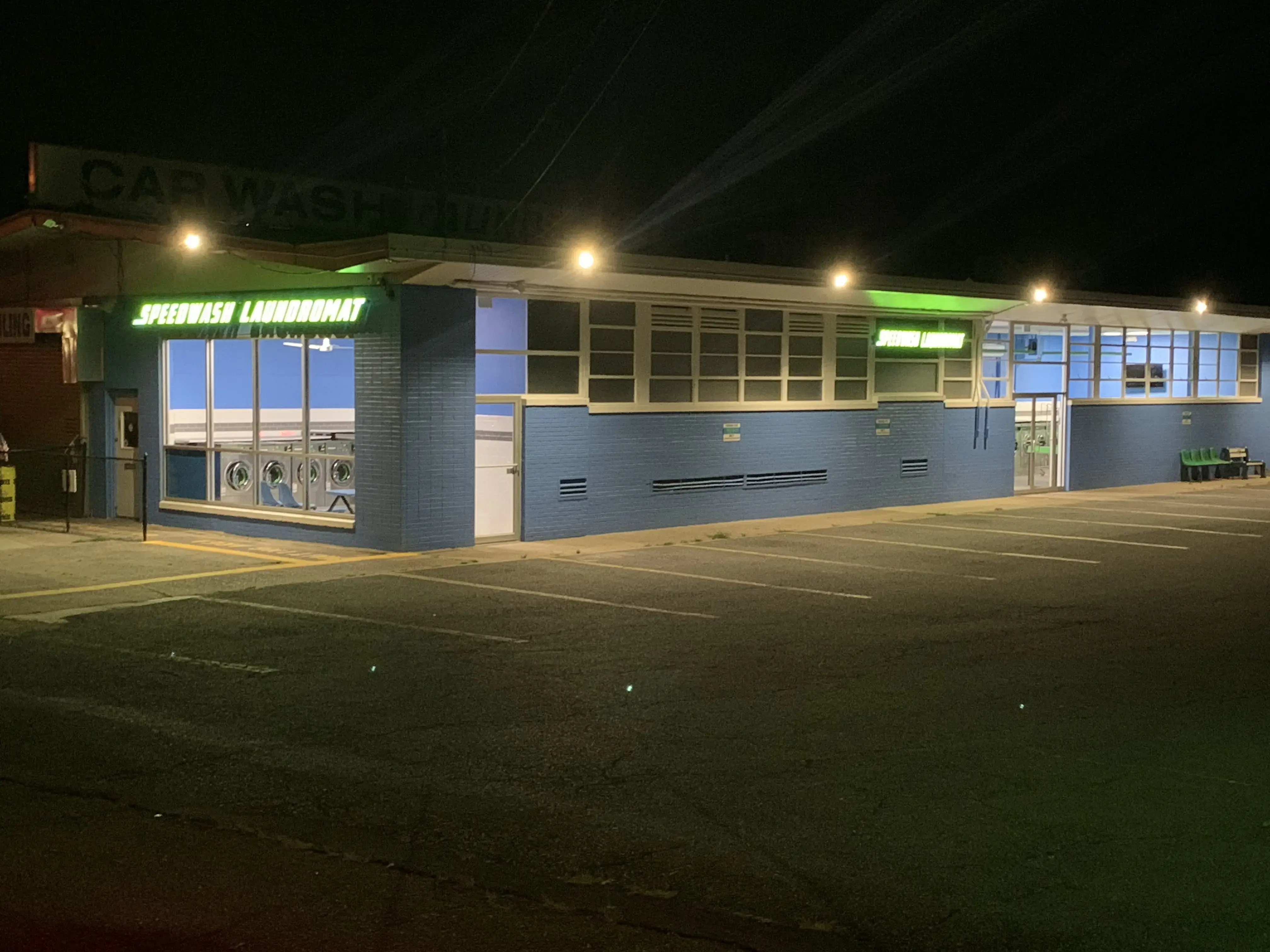 Speedwash Laundromat of Westwood - Image 11