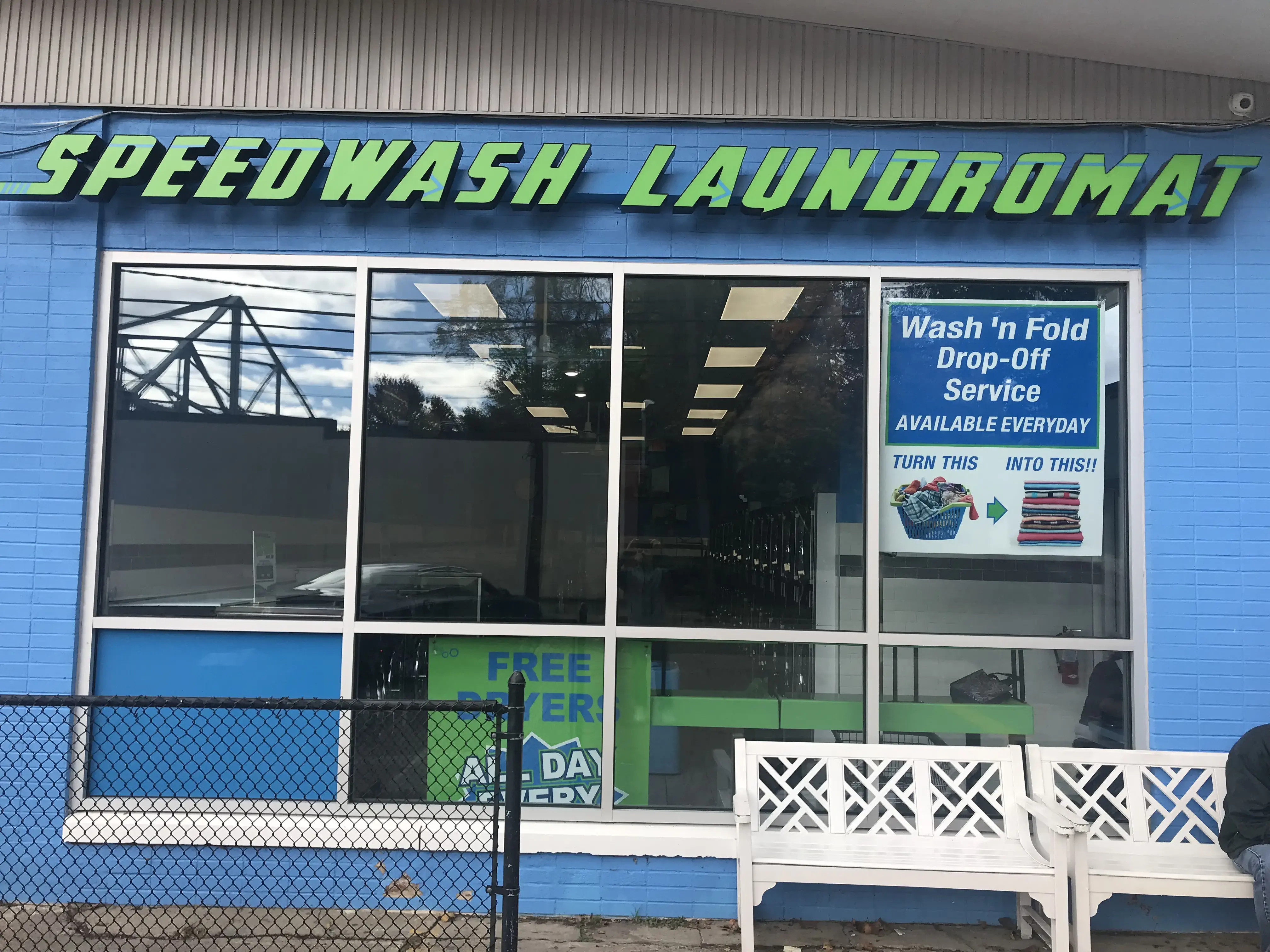 Speedwash Laundromat of Westwood - Image 2