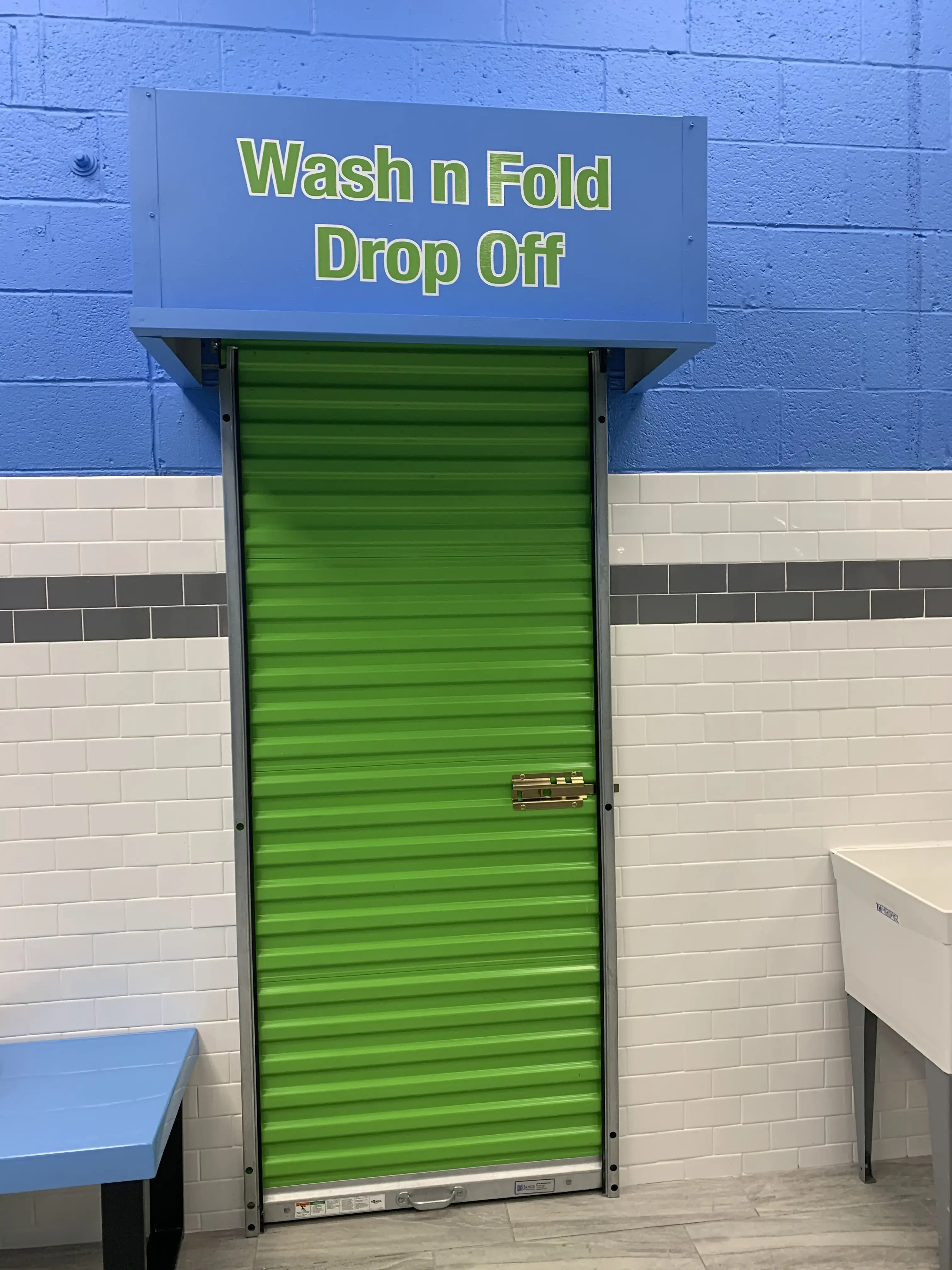 Speedwash Laundromat of Westwood thumbnail 3