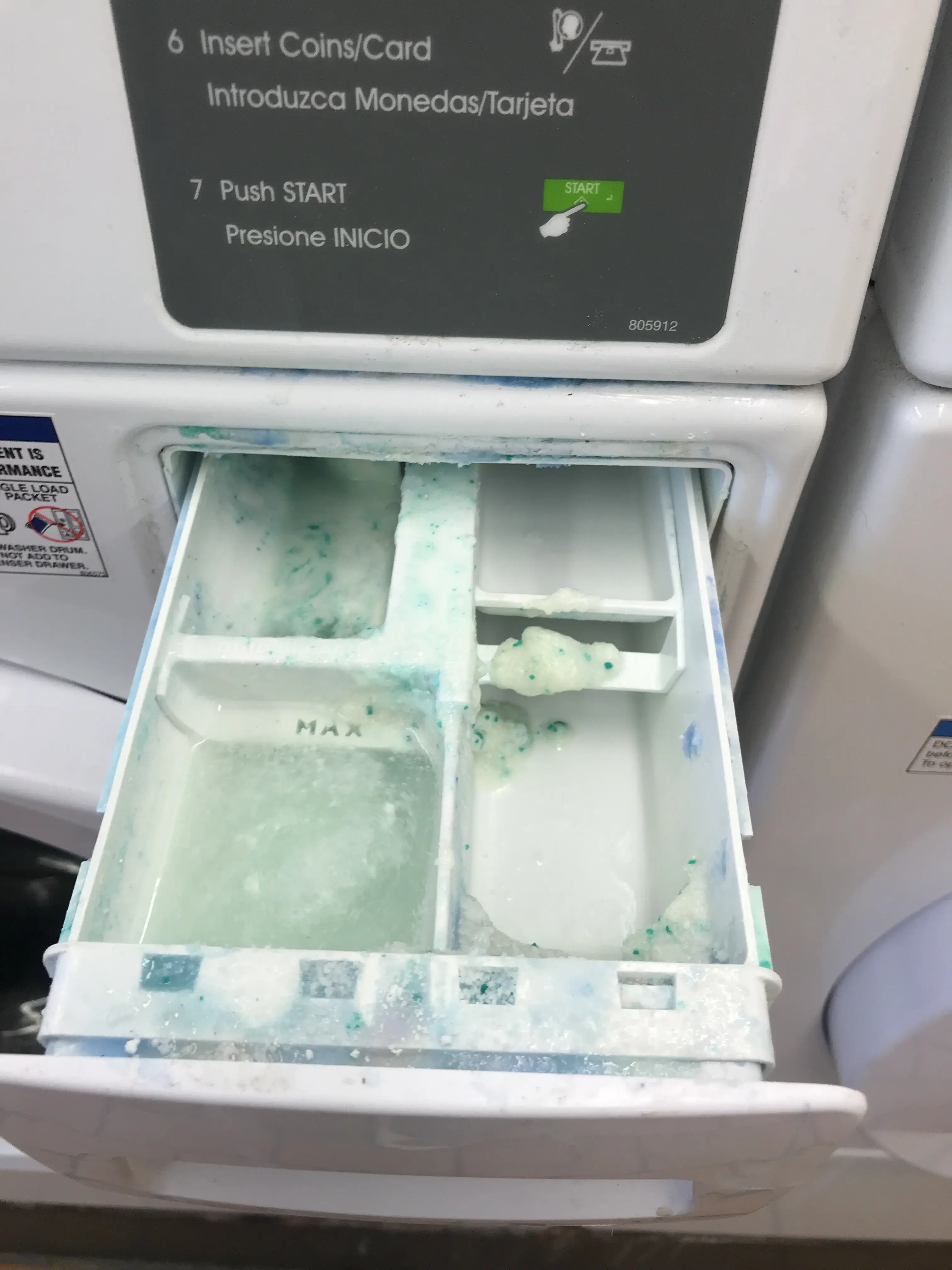 Speedway Laundromat - Image 15